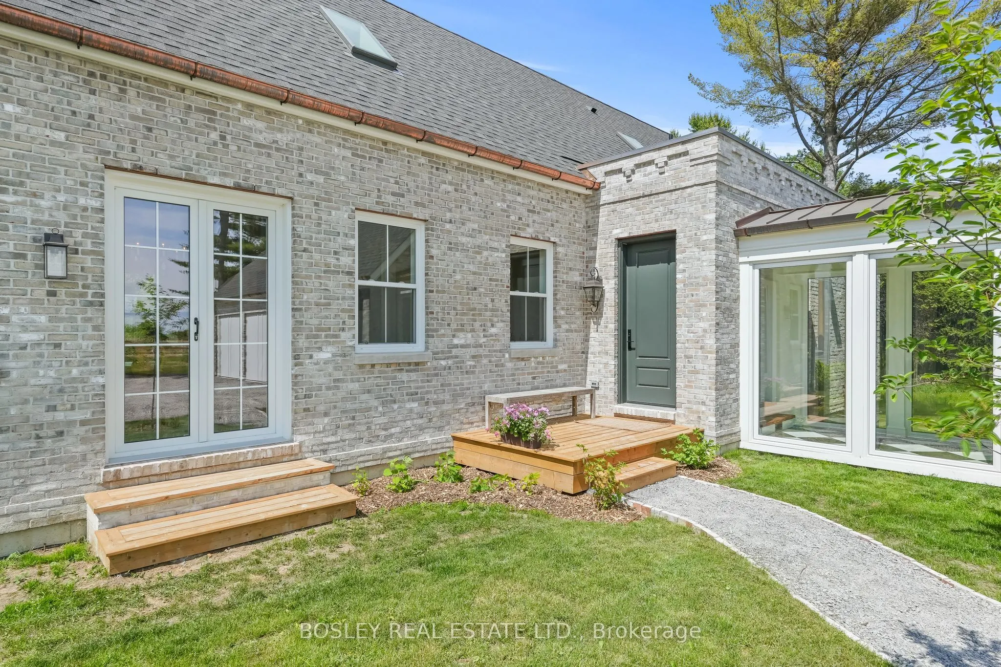 3055 Sawmill Road