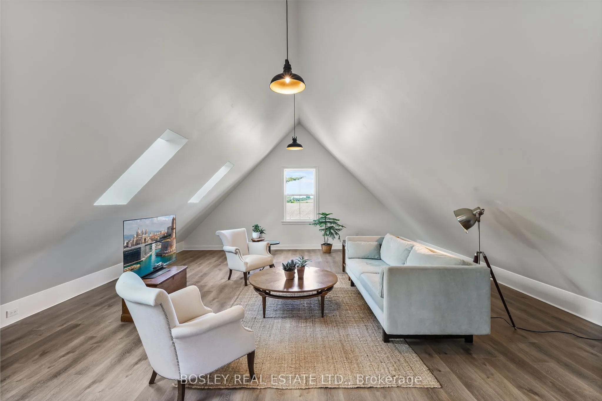 3055 Sawmill Road