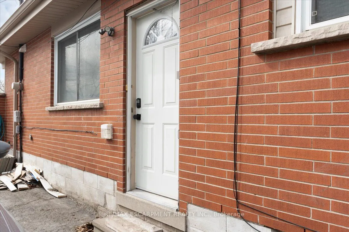 37 Lilacside Drive