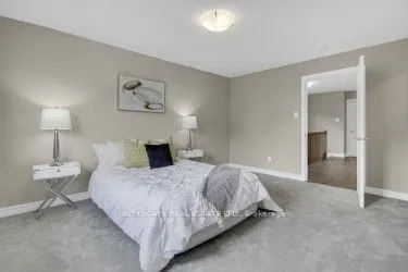 46 Griffith Way