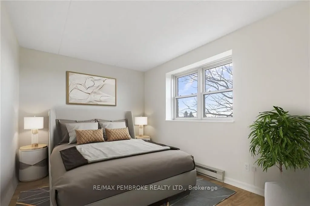 206 Woodward Street, #408