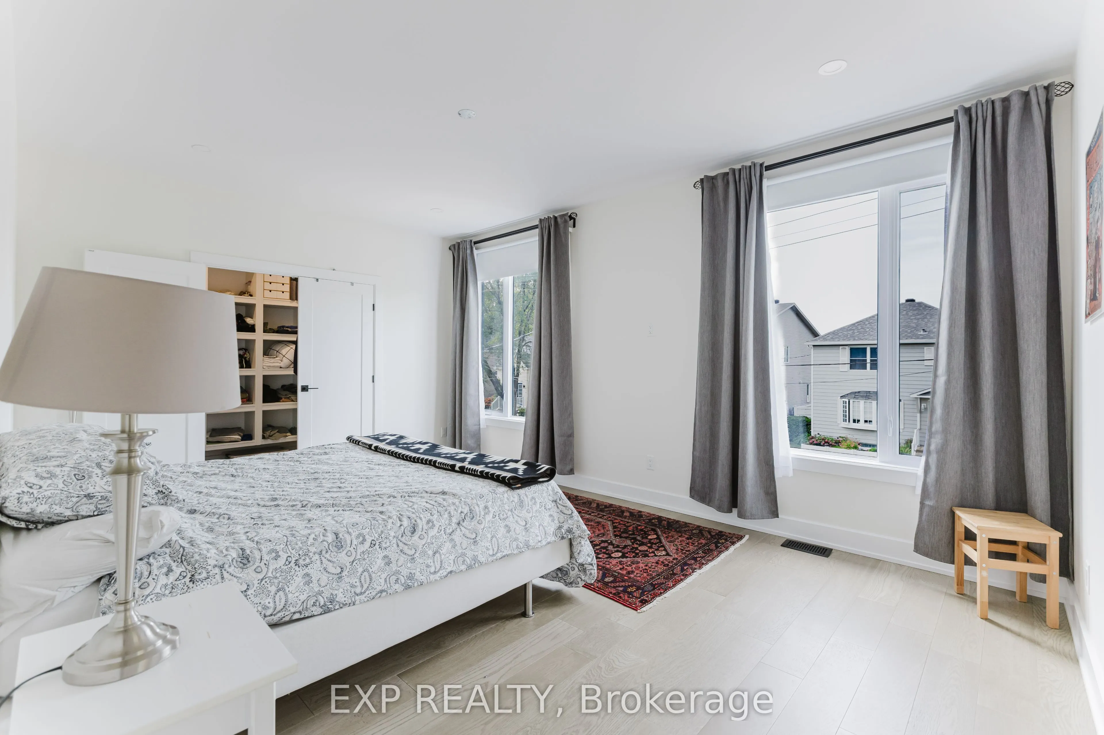 62 COLUMBUS Avenue