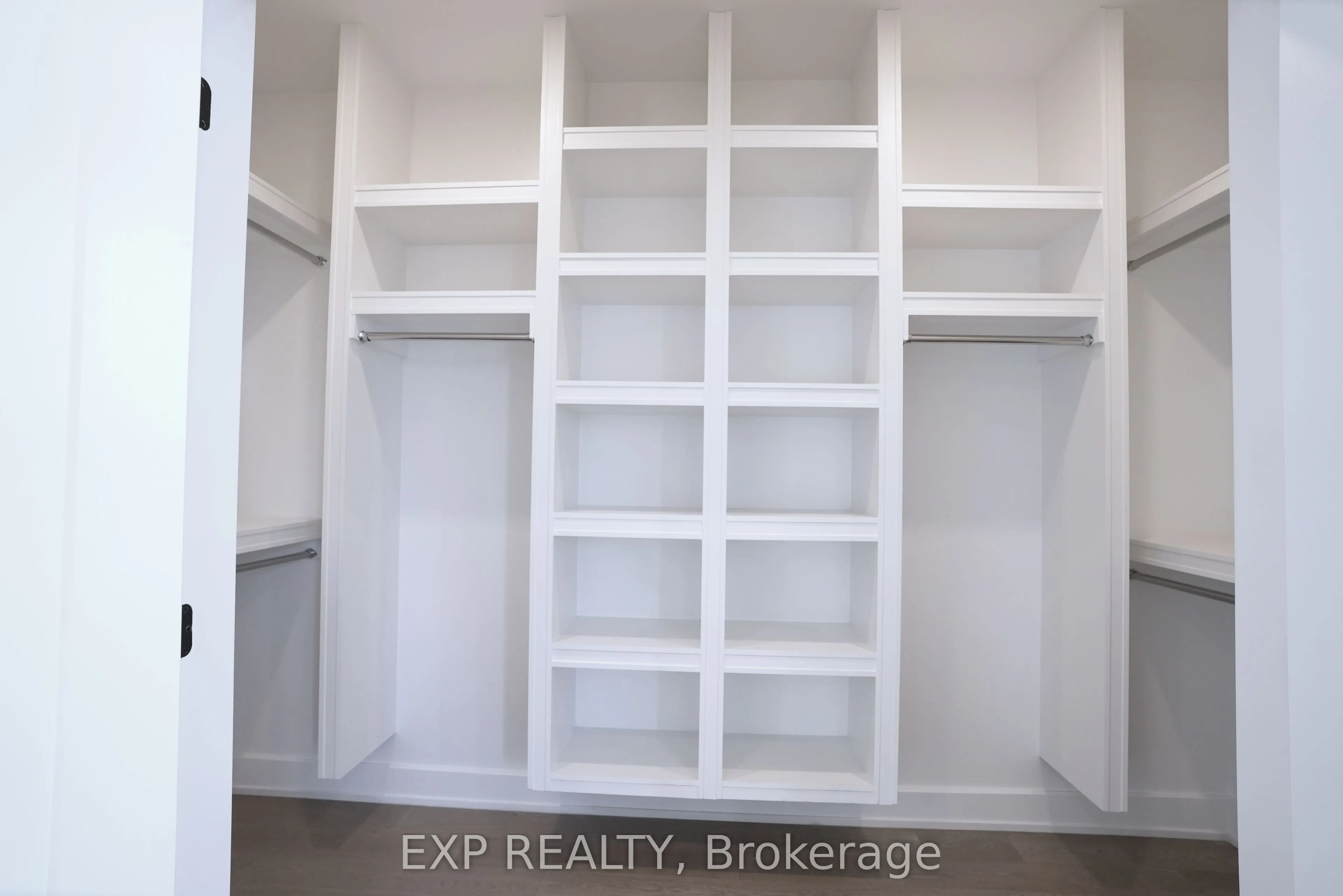 62 COLUMBUS Avenue