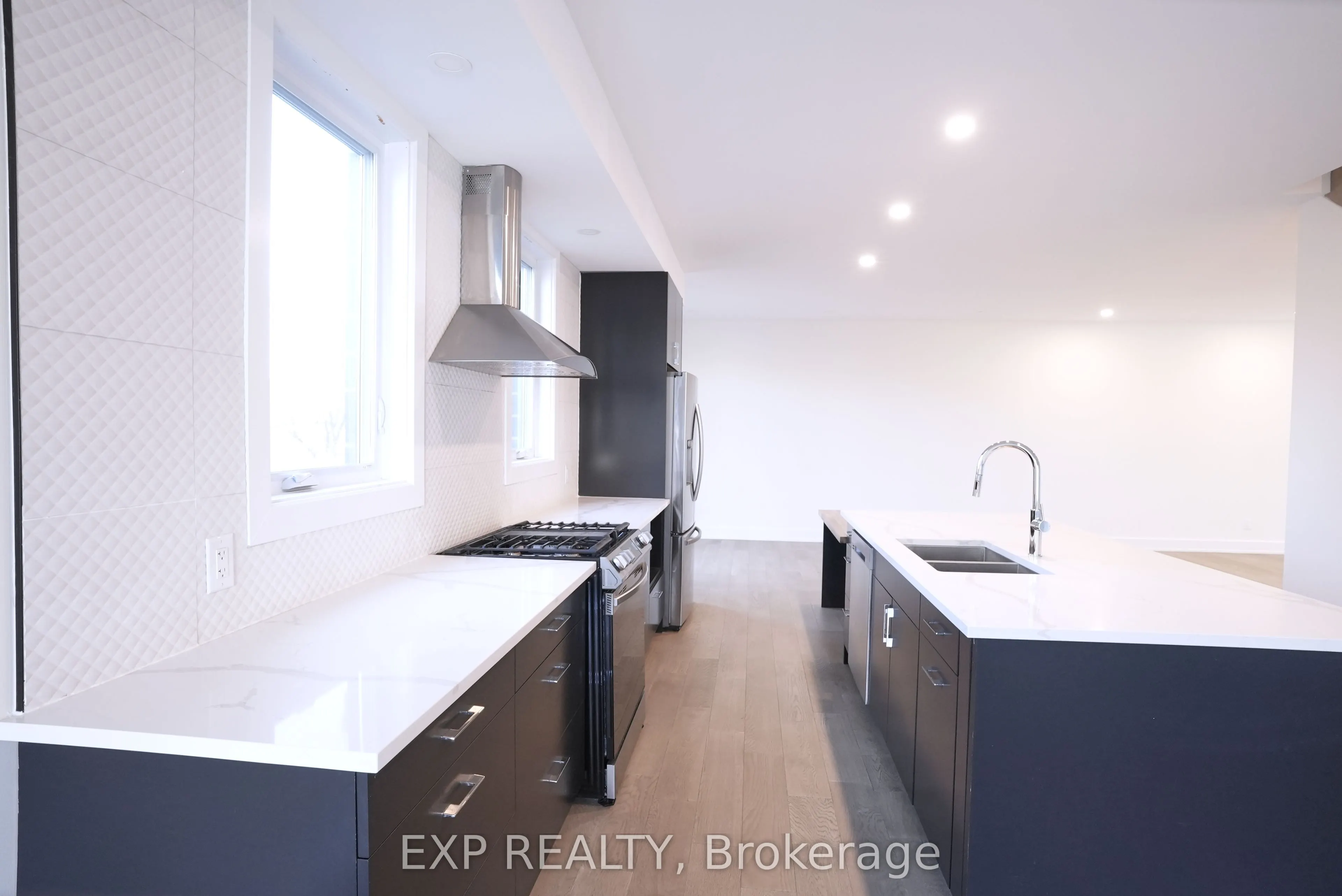 62 COLUMBUS Avenue