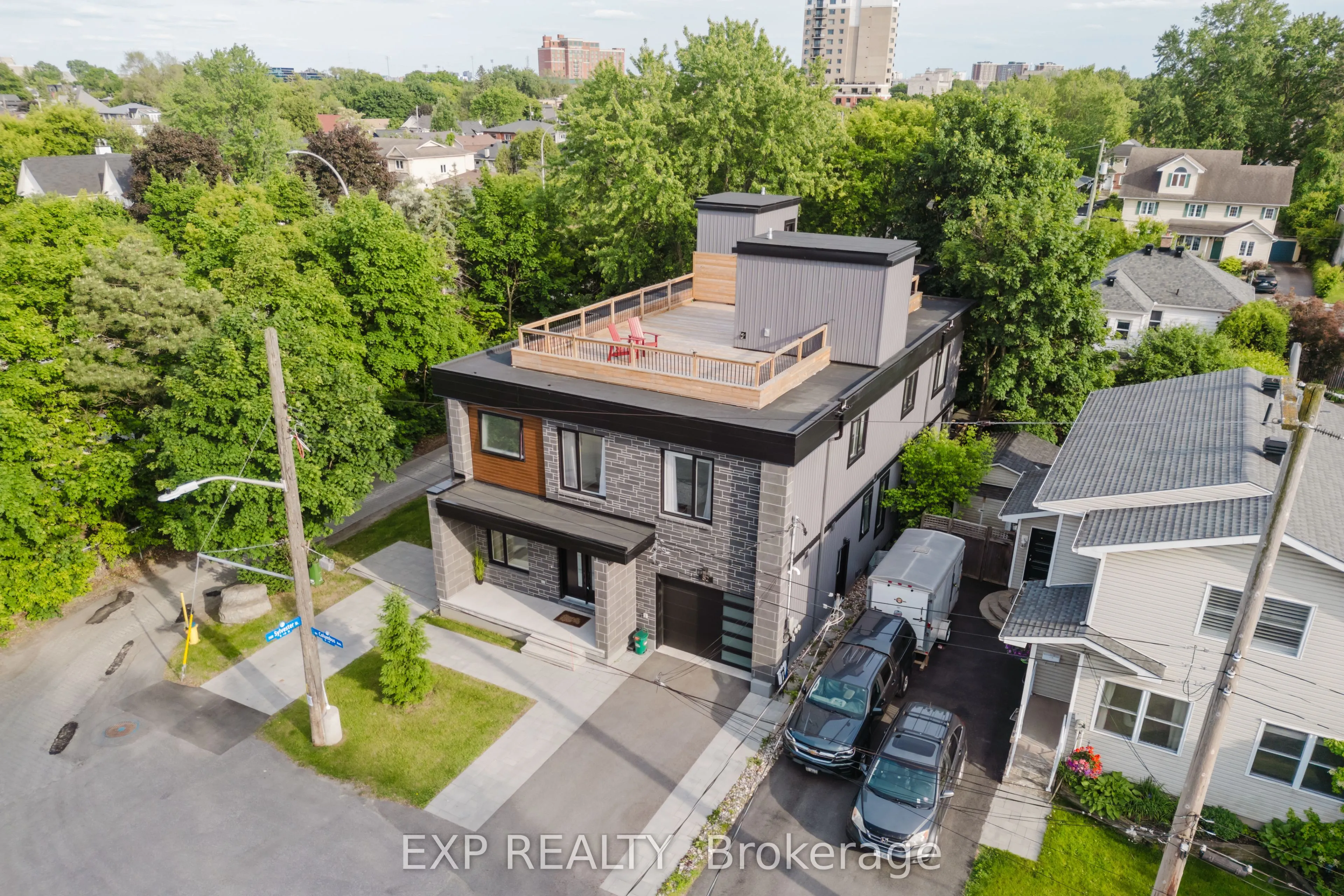 62 COLUMBUS Avenue