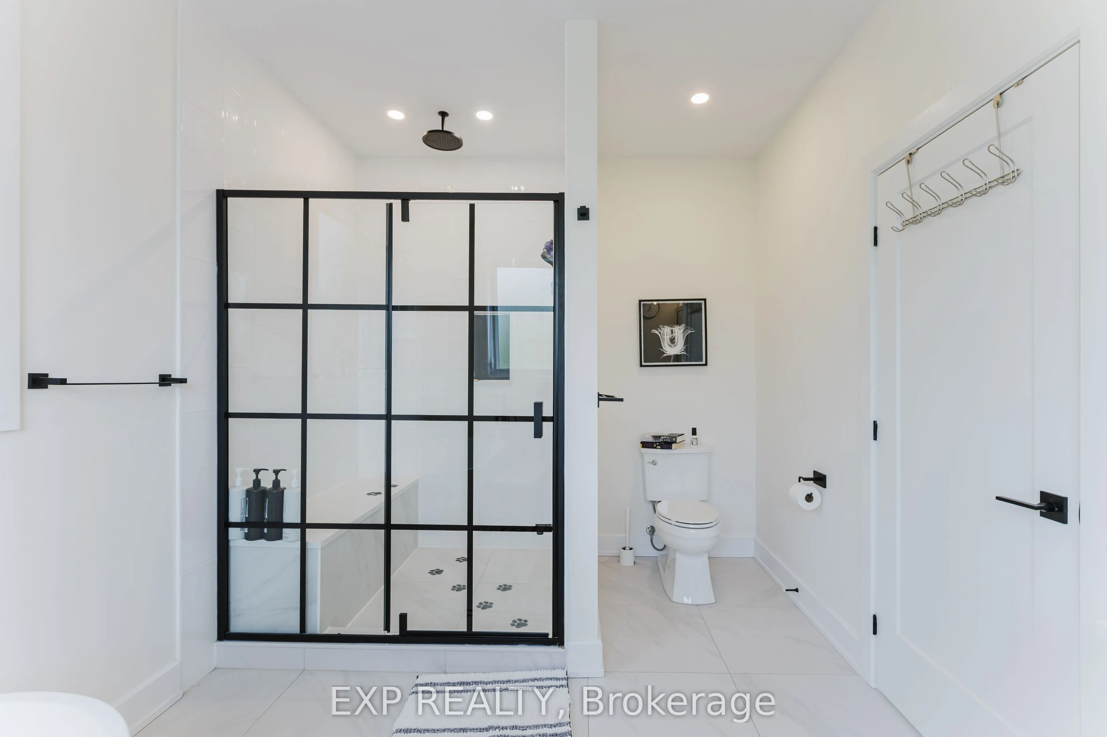 62 COLUMBUS Avenue