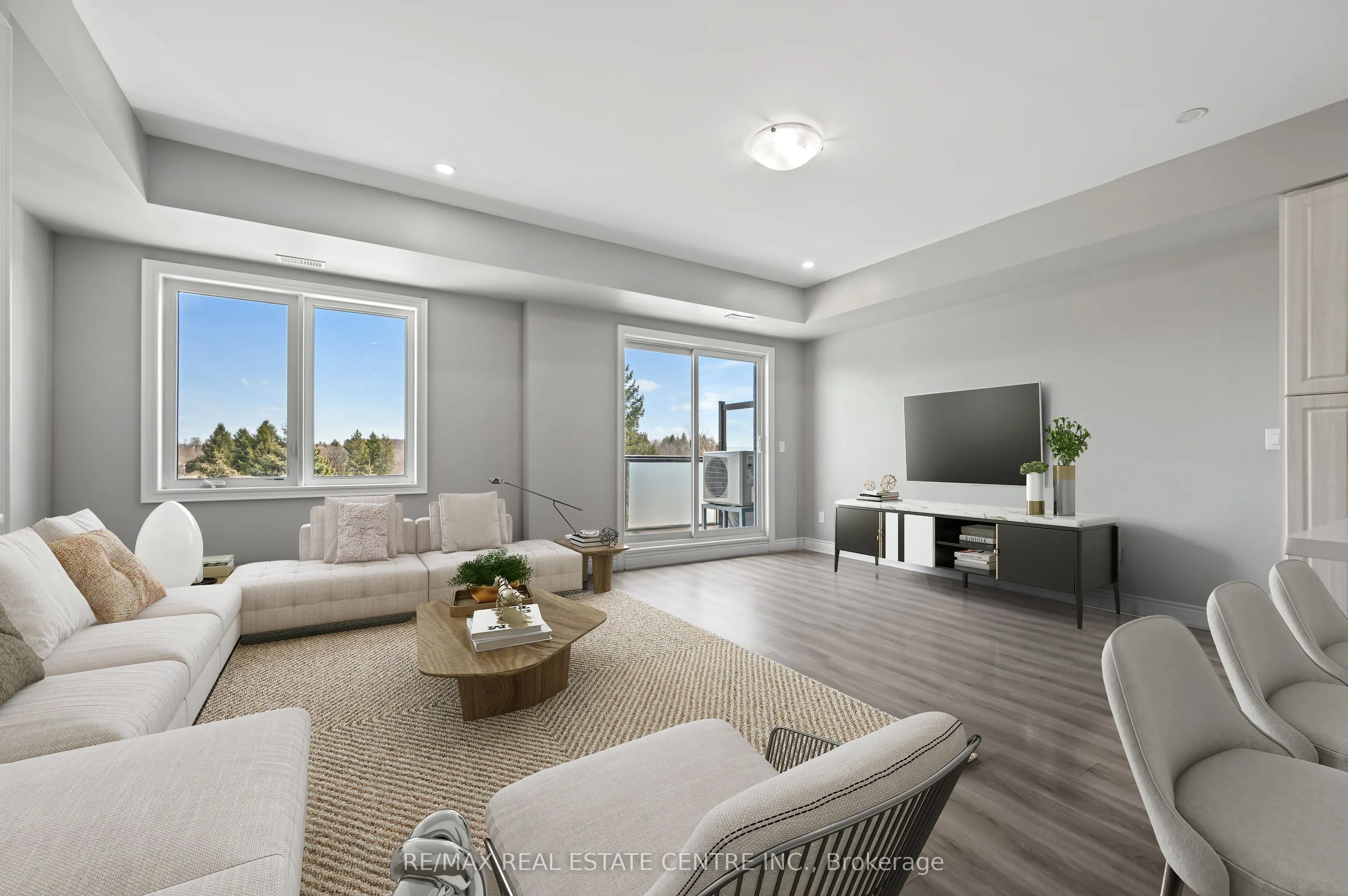 721 Franklin Boulevard, #302