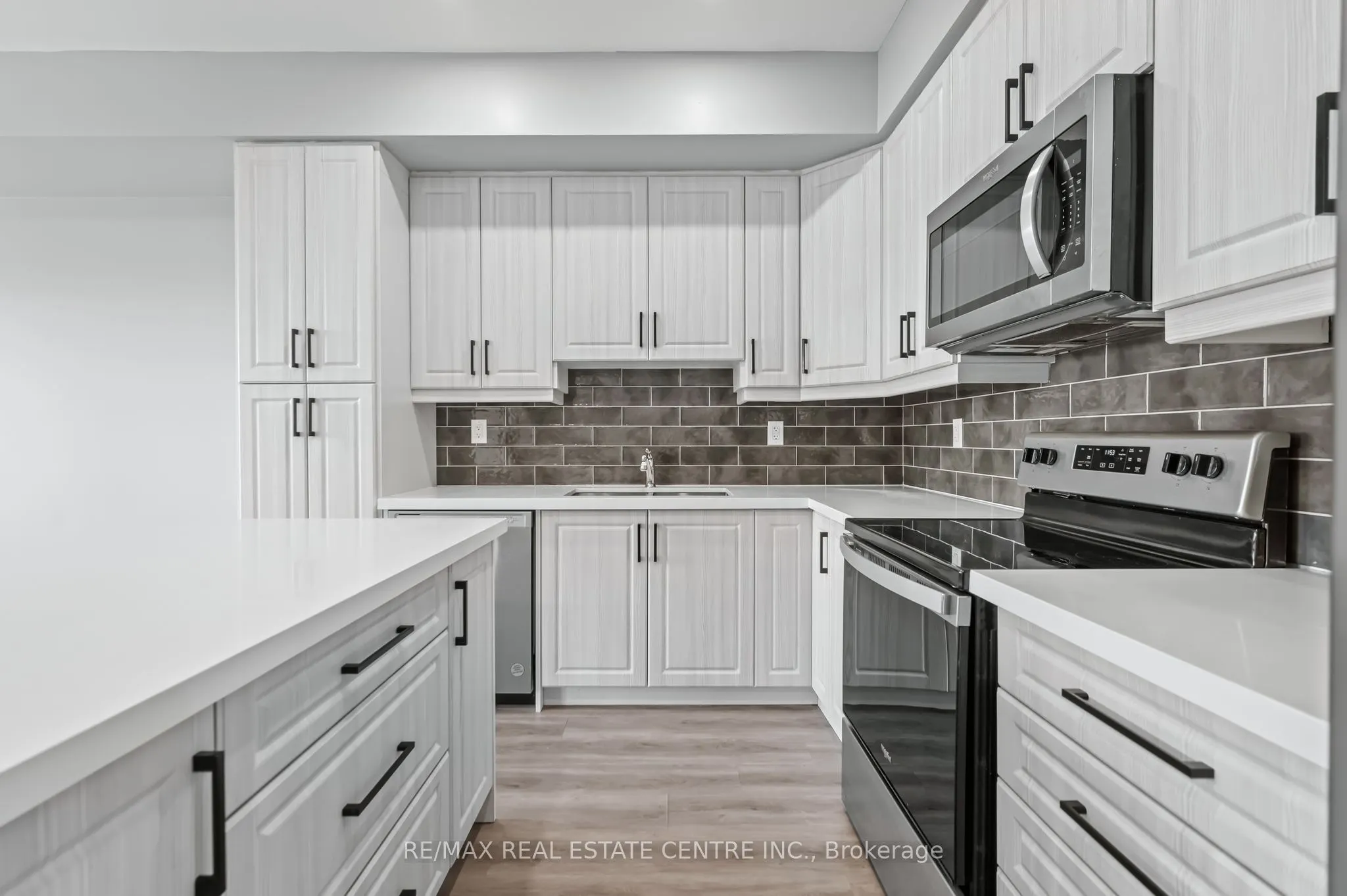 721 Franklin Boulevard, #302