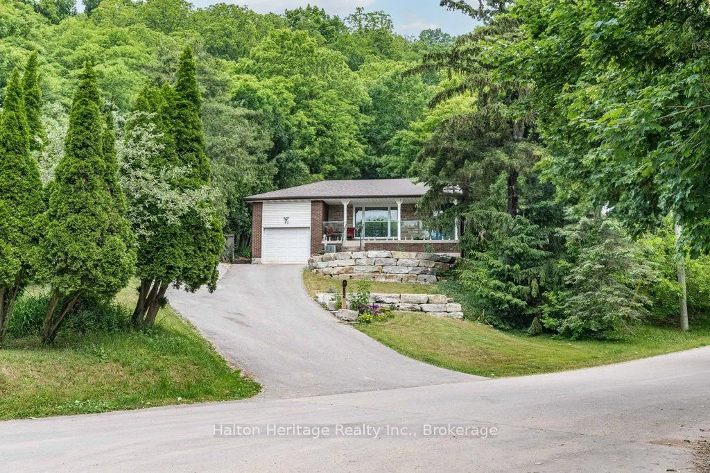 52 Parkside Avenue