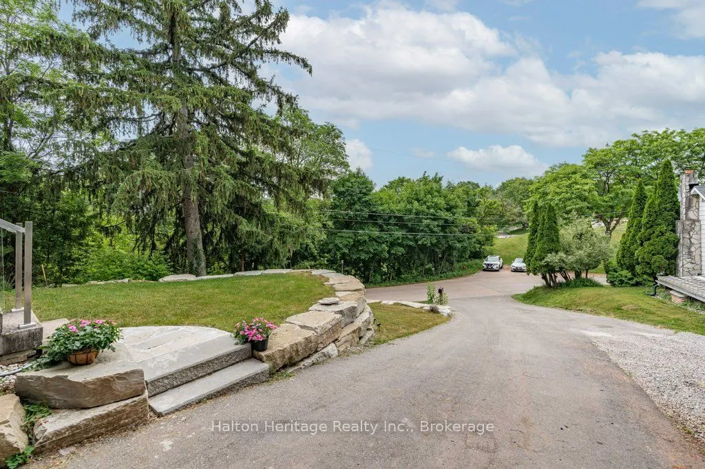 52 Parkside Avenue