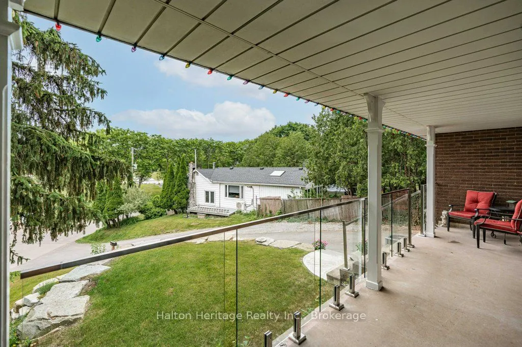 52 Parkside Avenue