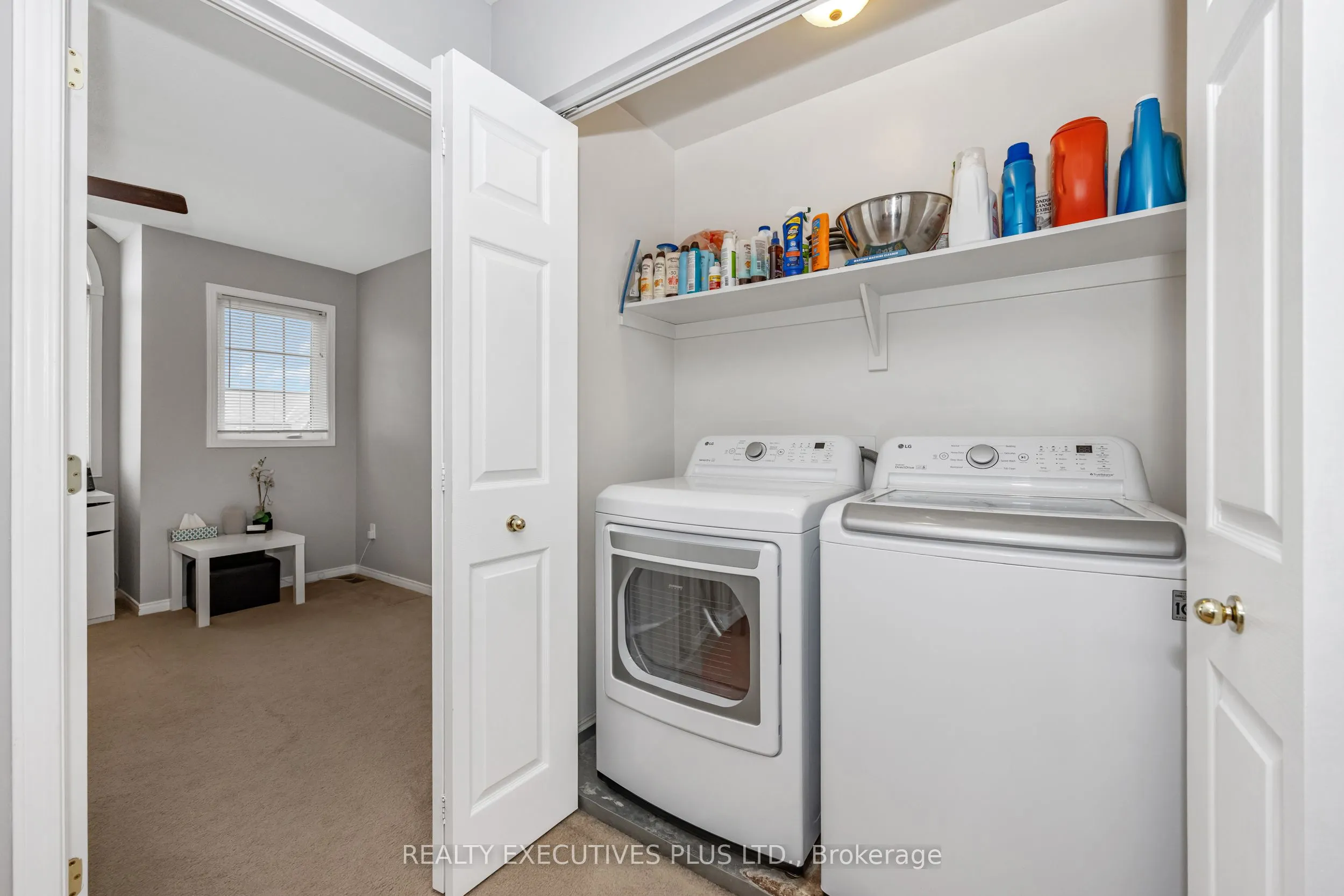 341 Jasper Crescent