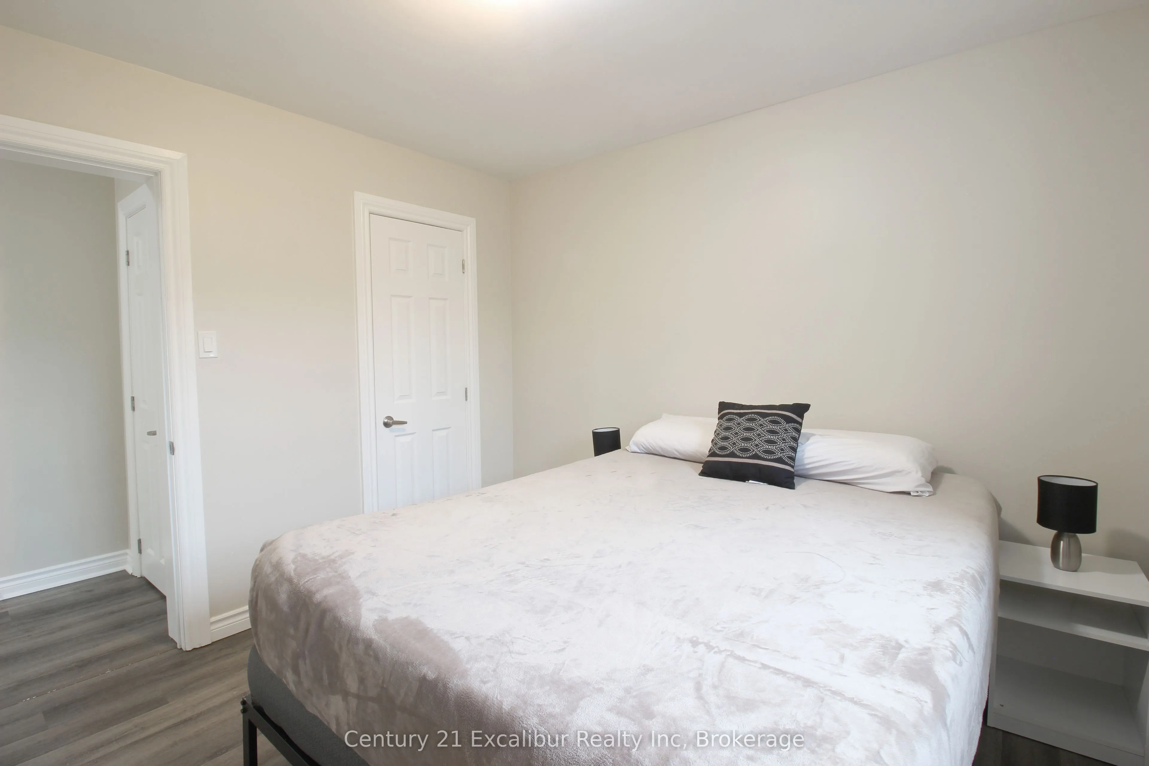 360 Queen Street E, #1