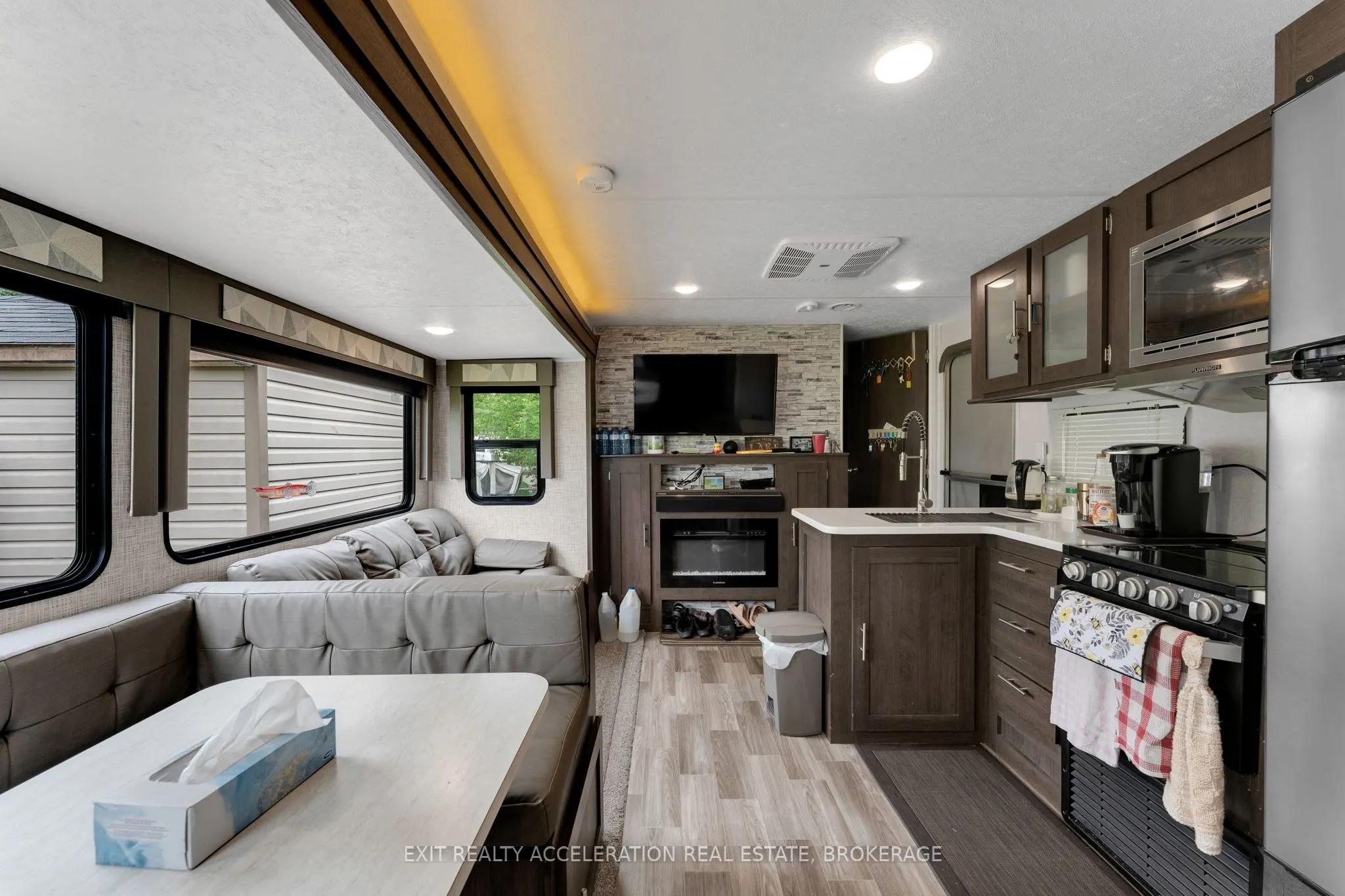 120C Varty Lake Road