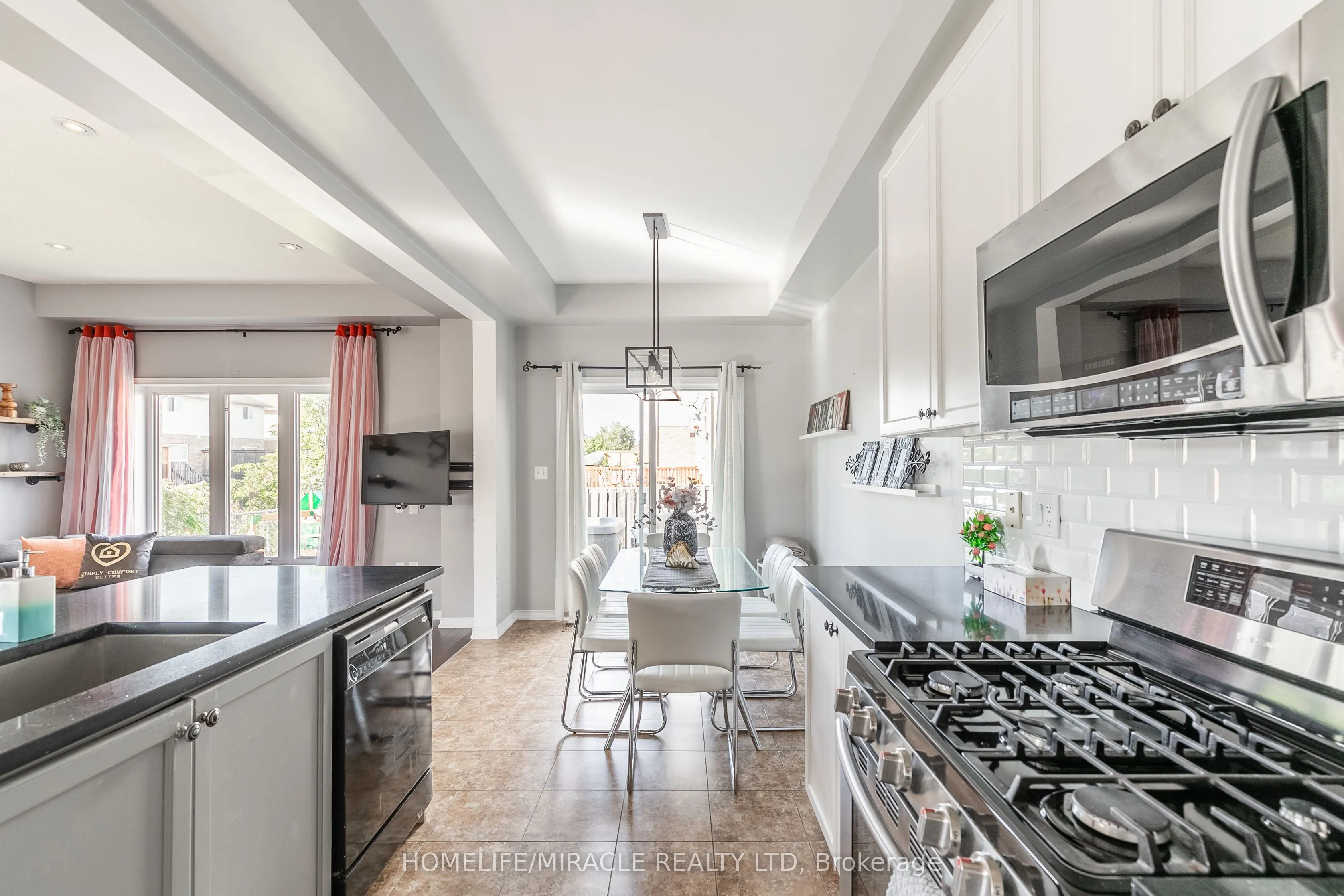 51 Palacebeach Trail