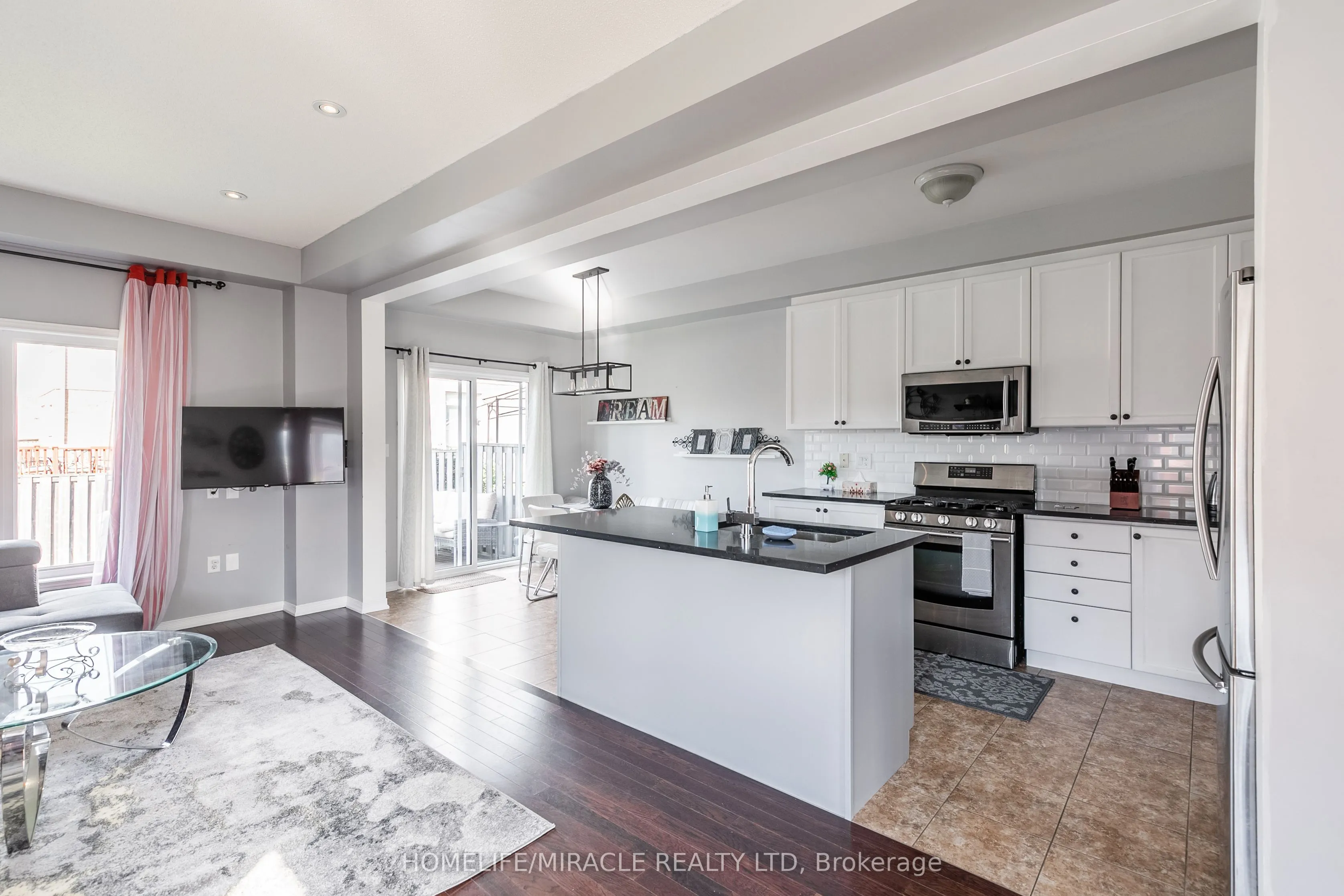 51 Palacebeach Trail