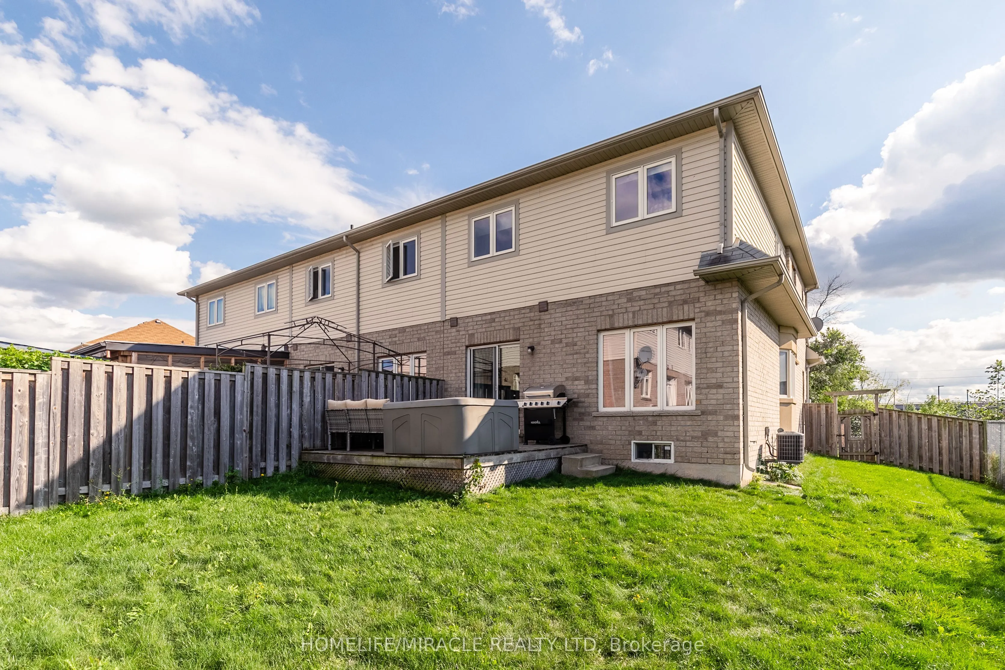 51 Palacebeach Trail