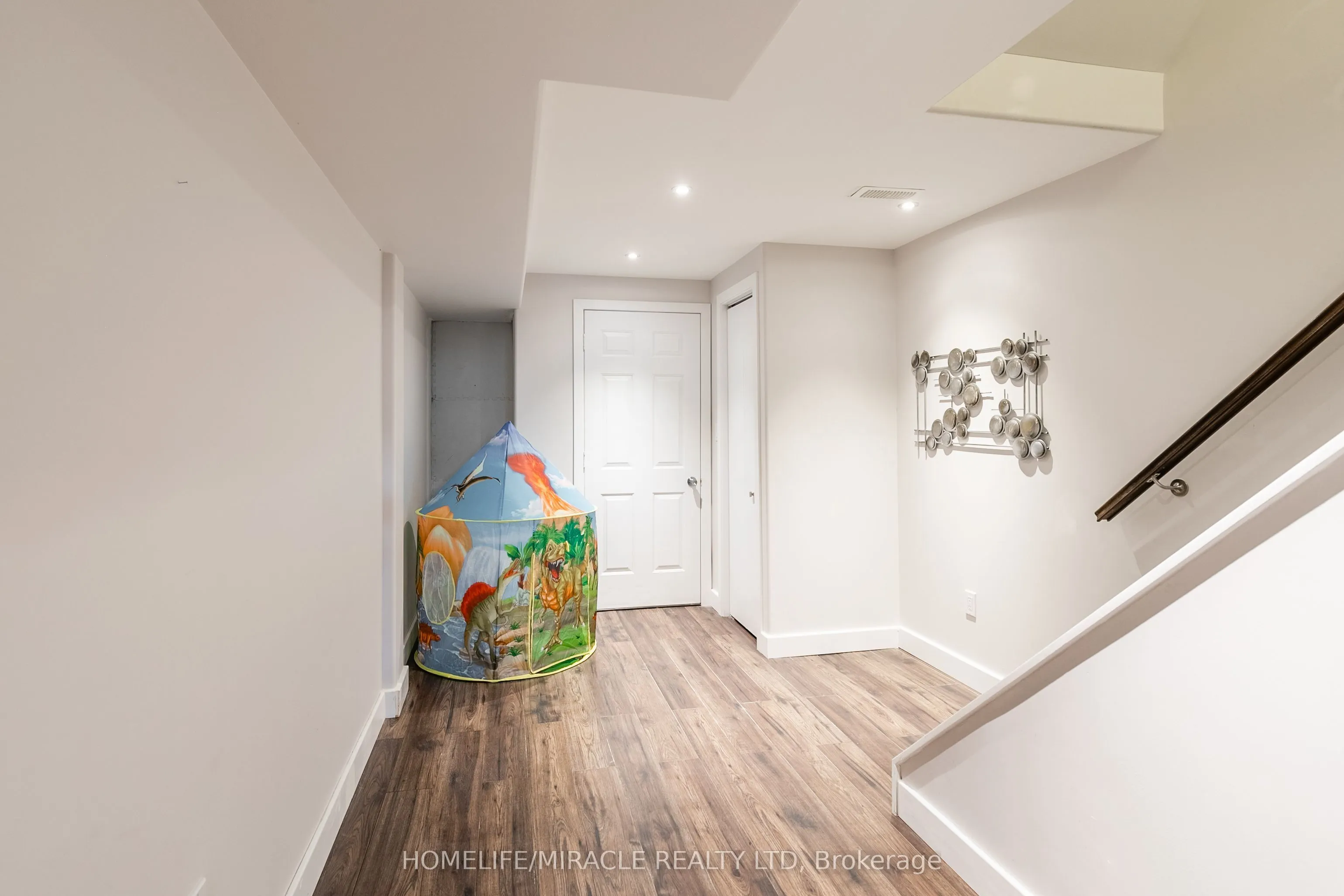 51 Palacebeach Trail