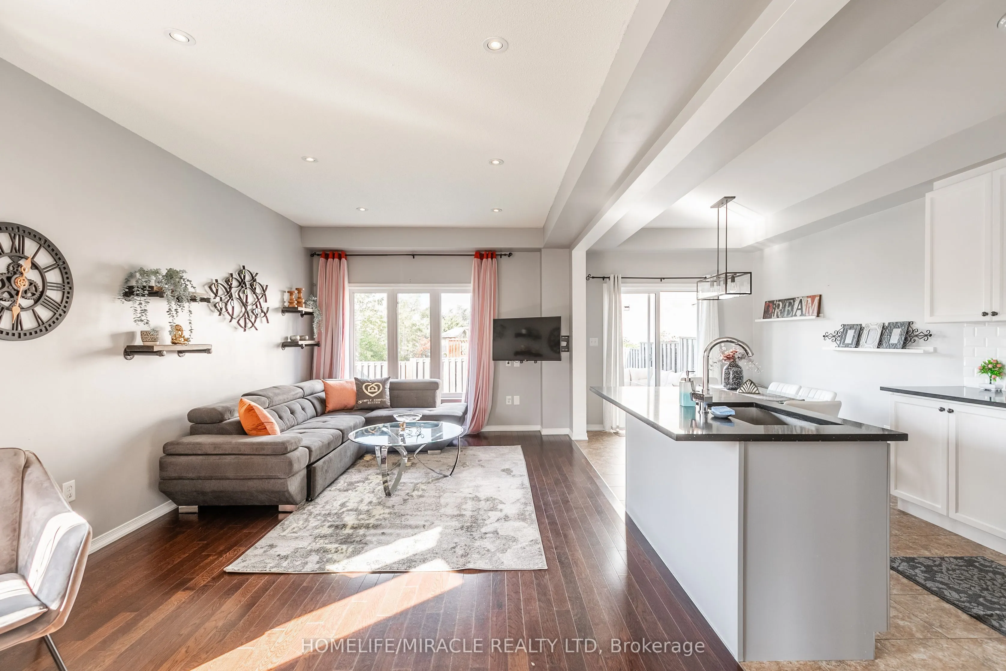 51 Palacebeach Trail