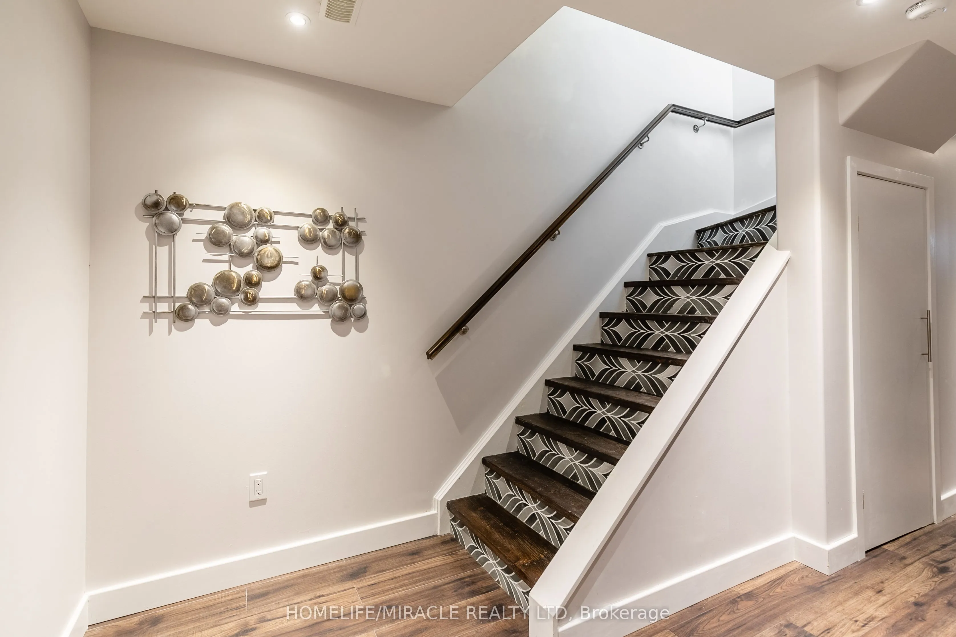51 Palacebeach Trail