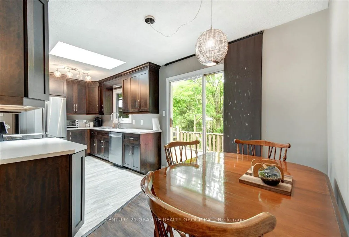 22 Forest Hill Road