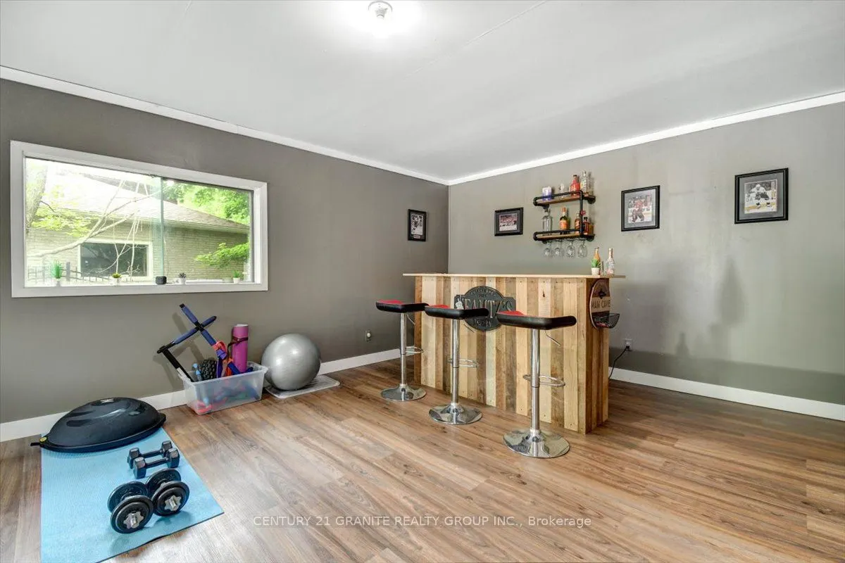 22 Forest Hill Road