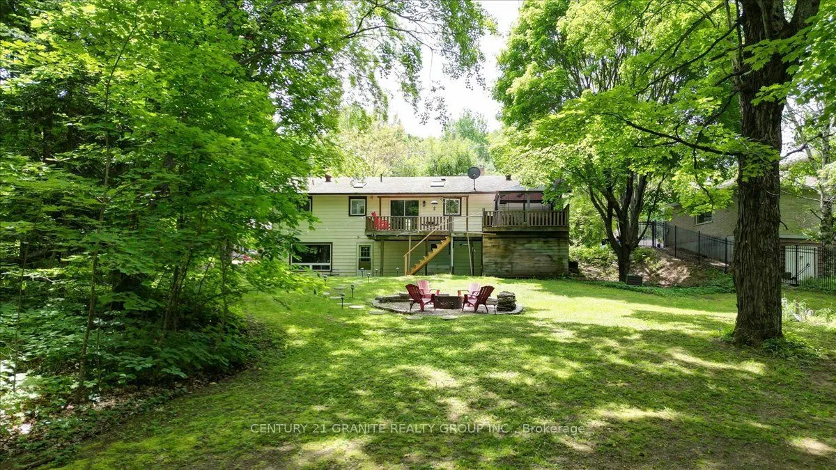 22 Forest Hill Road