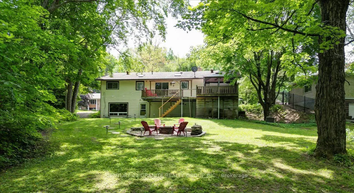 22 Forest Hill Road
