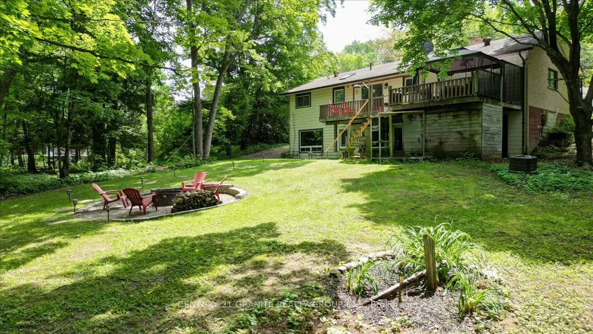 22 Forest Hill Road
