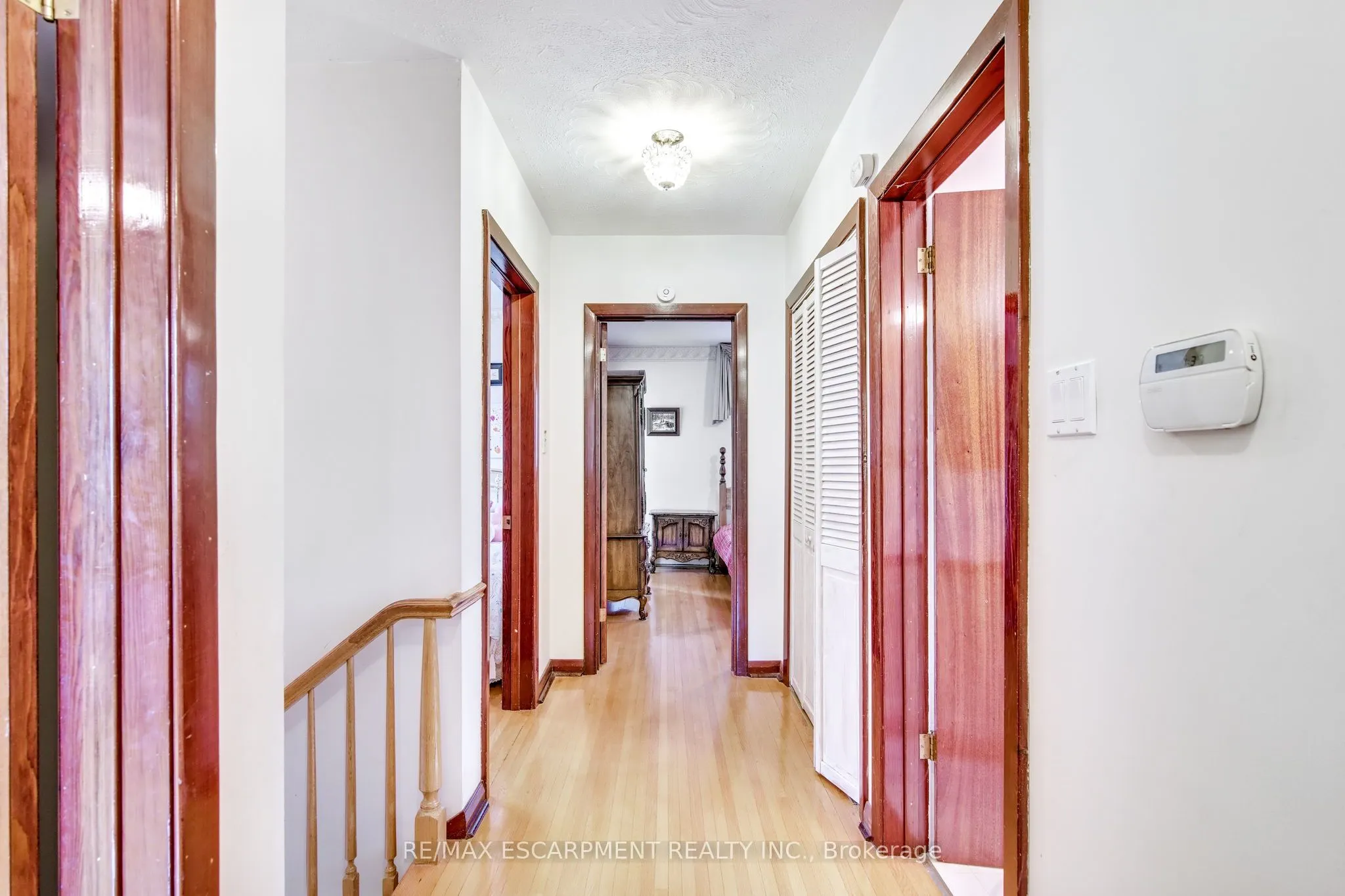 3546 Eton Crescent
