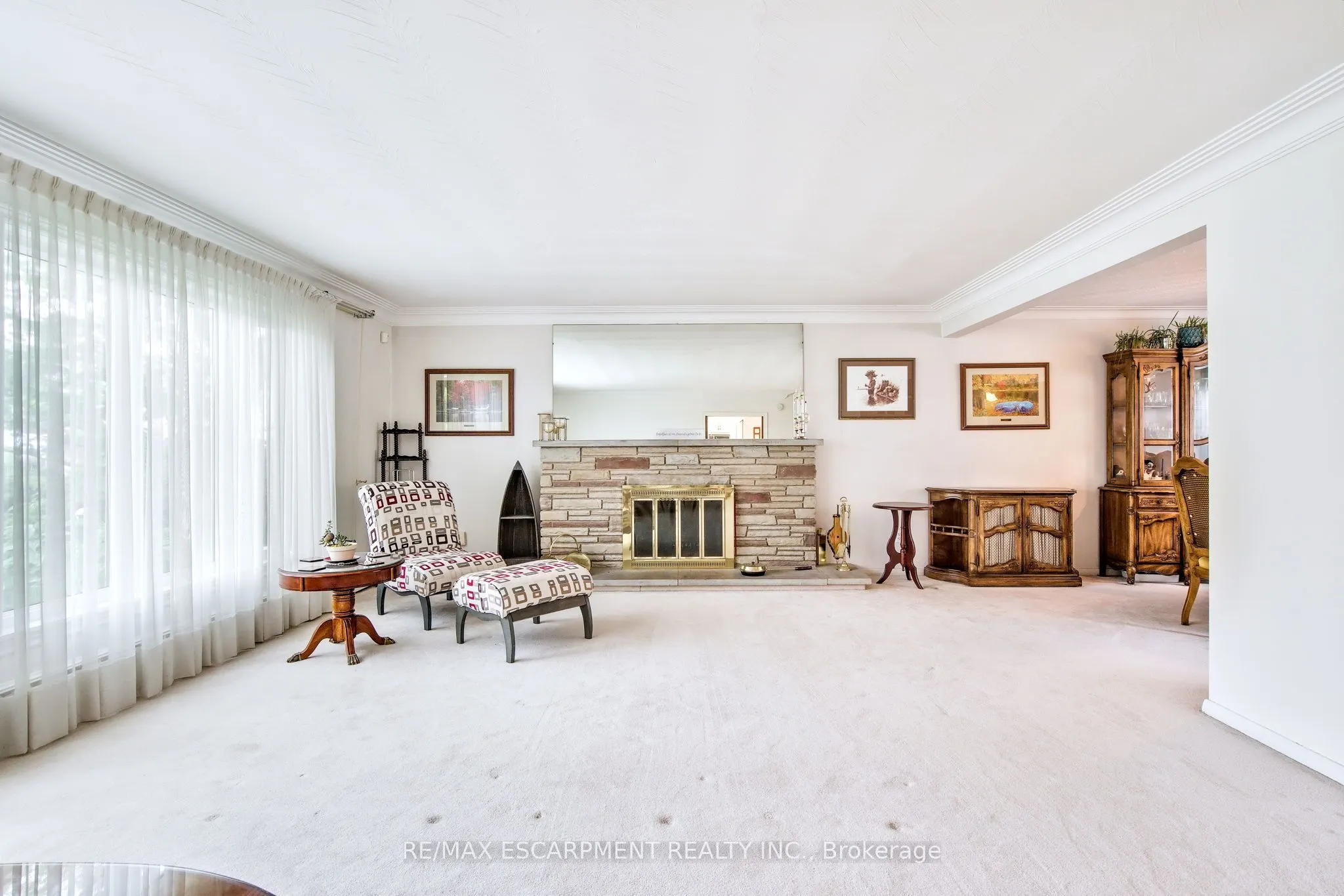 3546 Eton Crescent