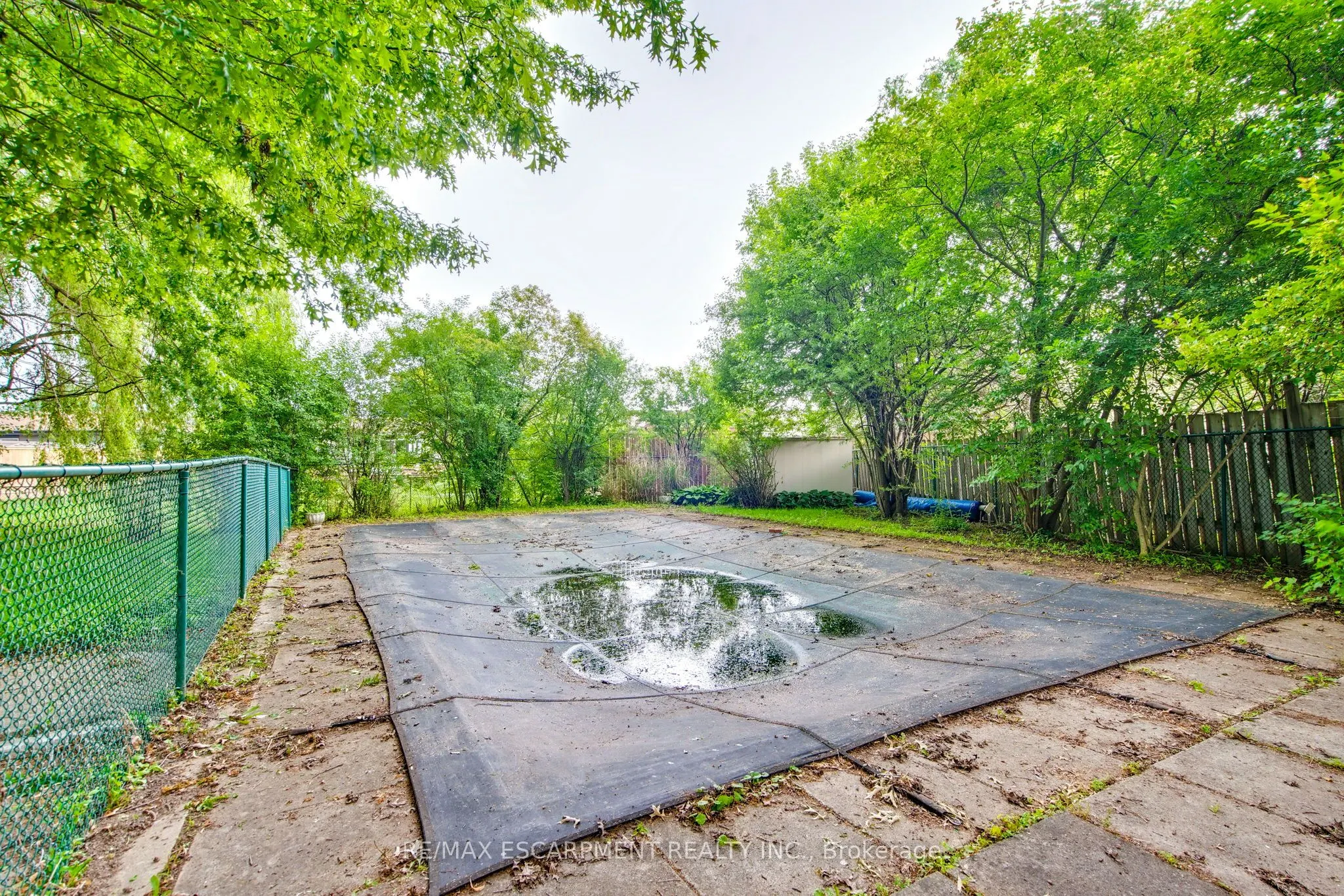 3546 Eton Crescent