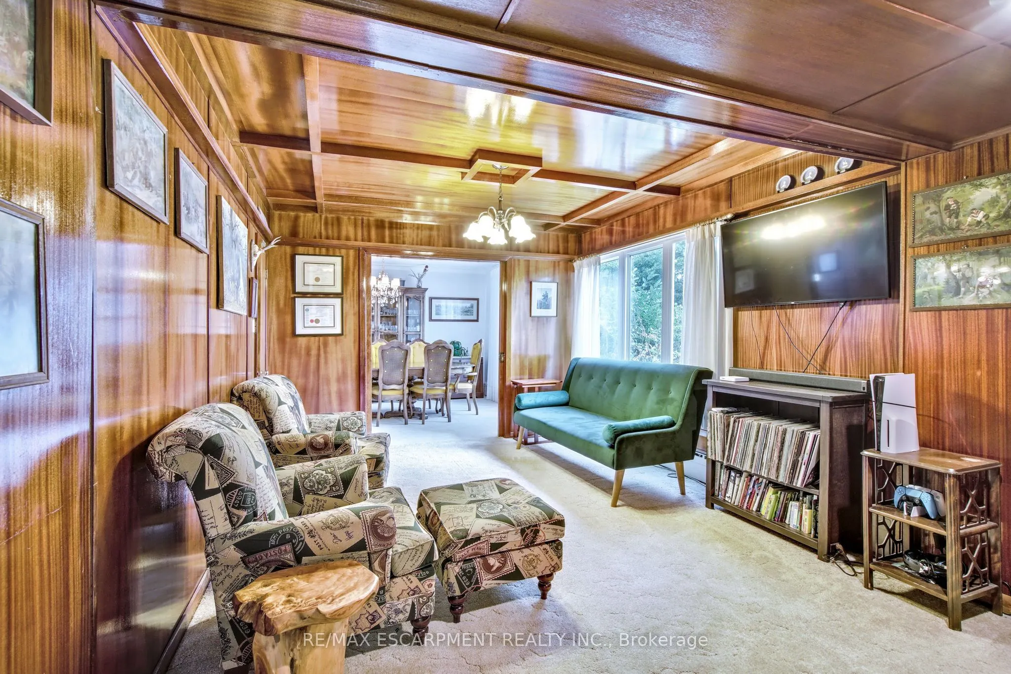 3546 Eton Crescent