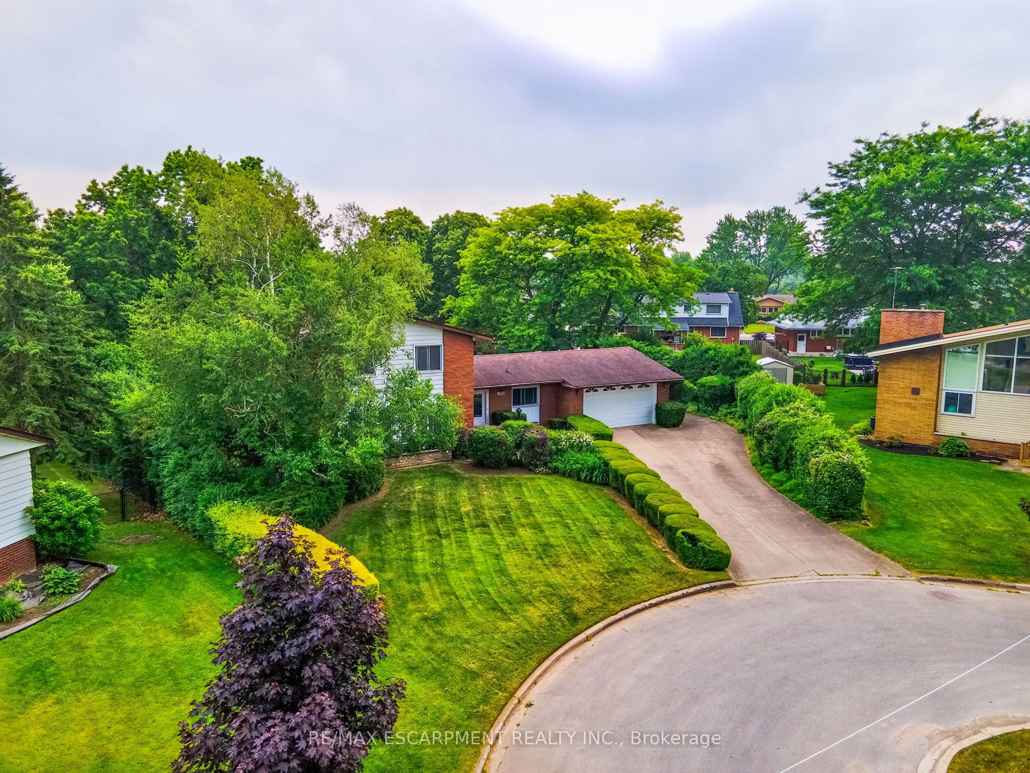 3546 Eton Crescent