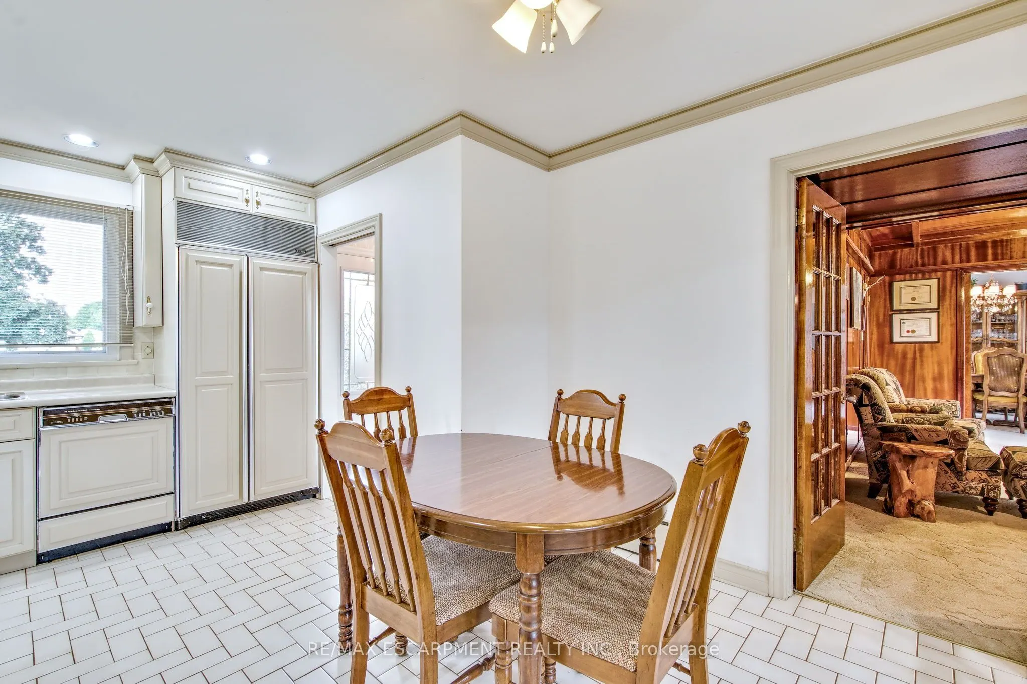 3546 Eton Crescent