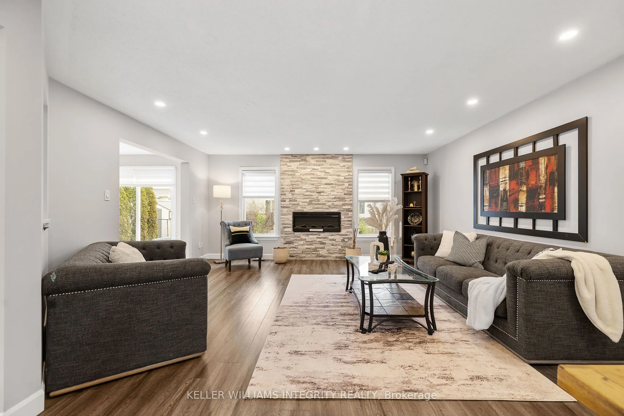 644 Devonwood Circle