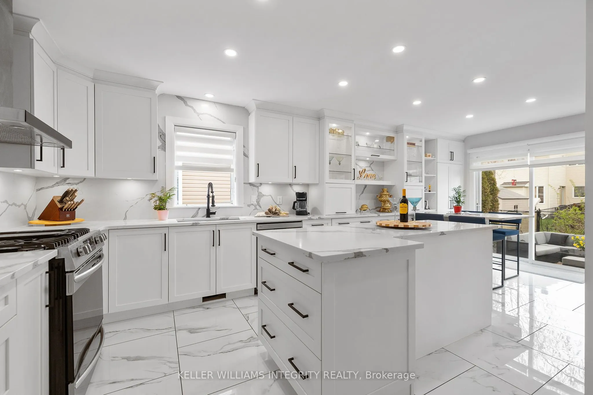 644 Devonwood Circle