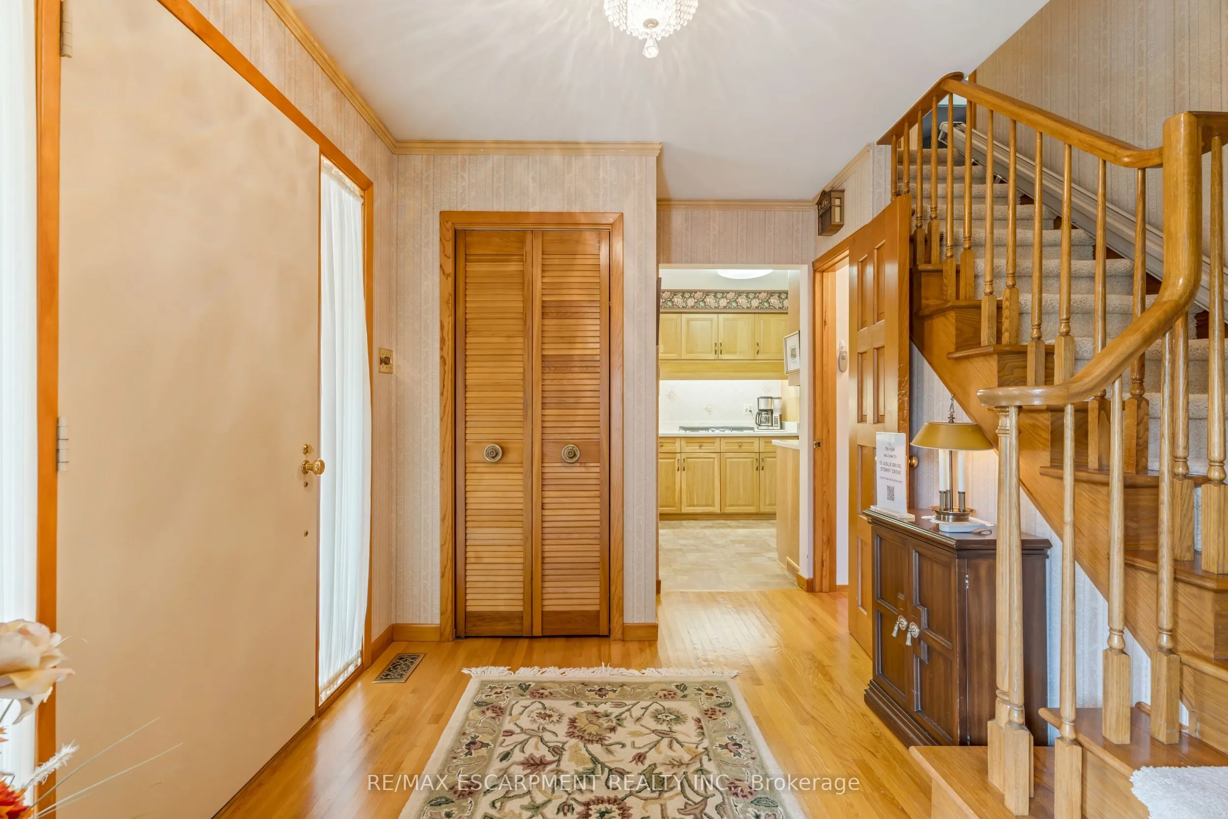 13 LESLIE Drive