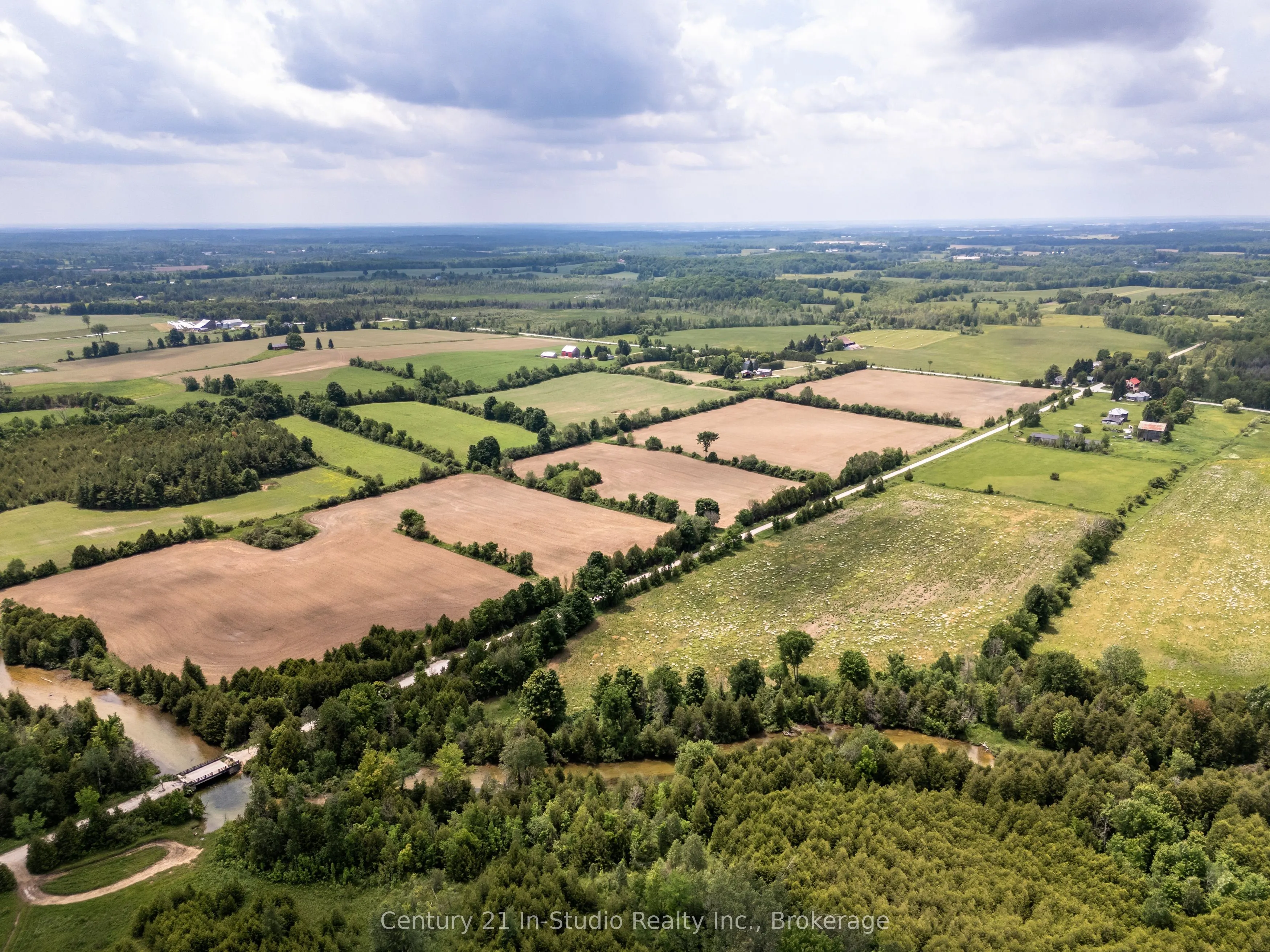 135389 Concession 8 Road