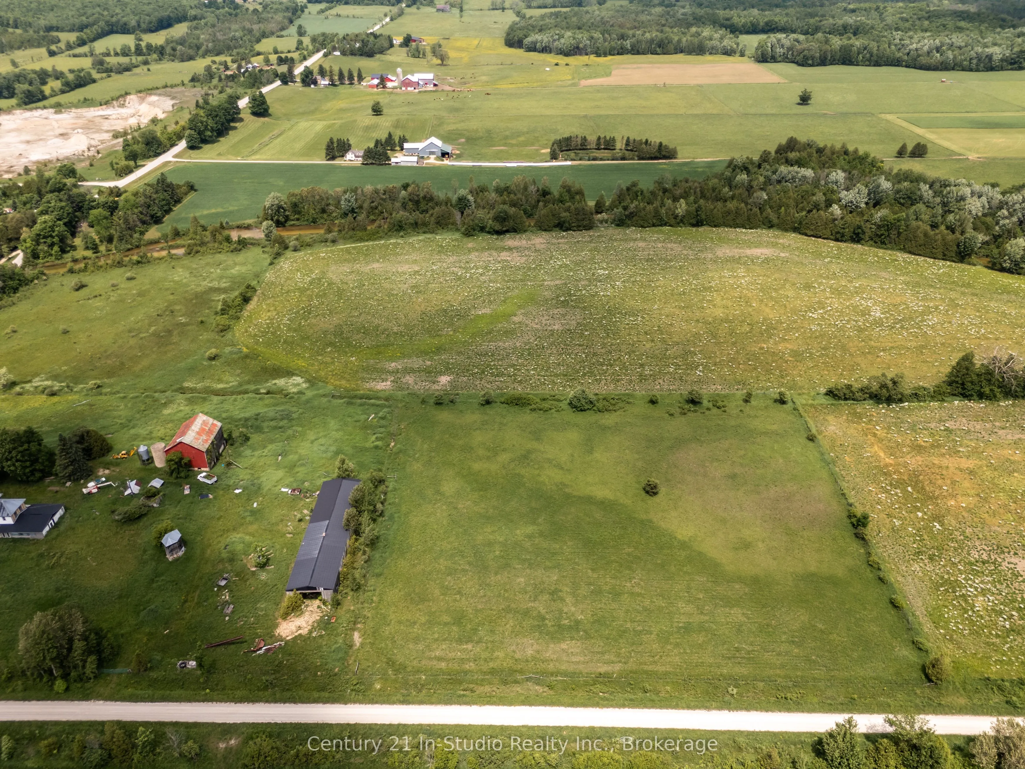 135389 Concession 8 Road