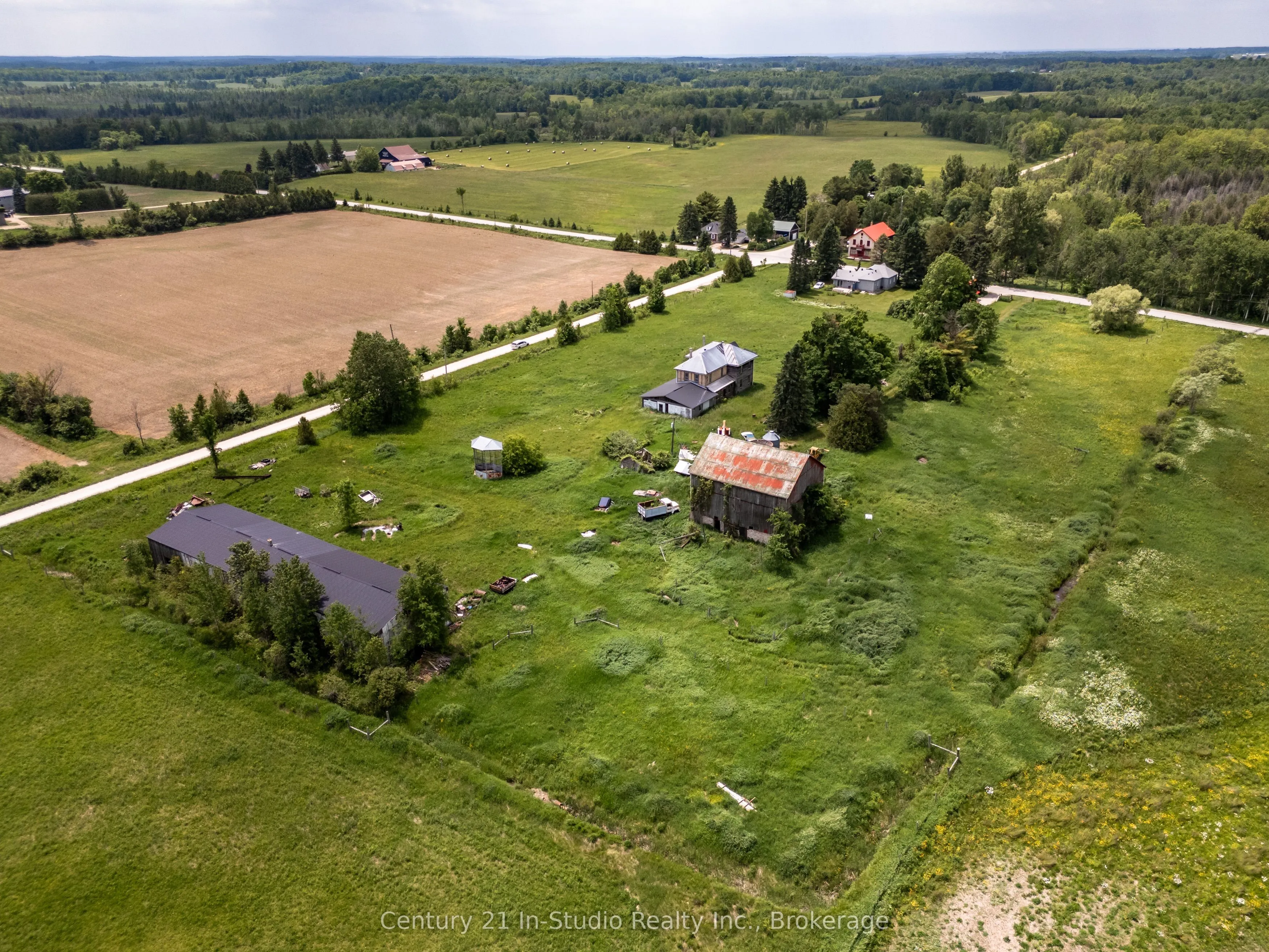 135389 Concession 8 Road
