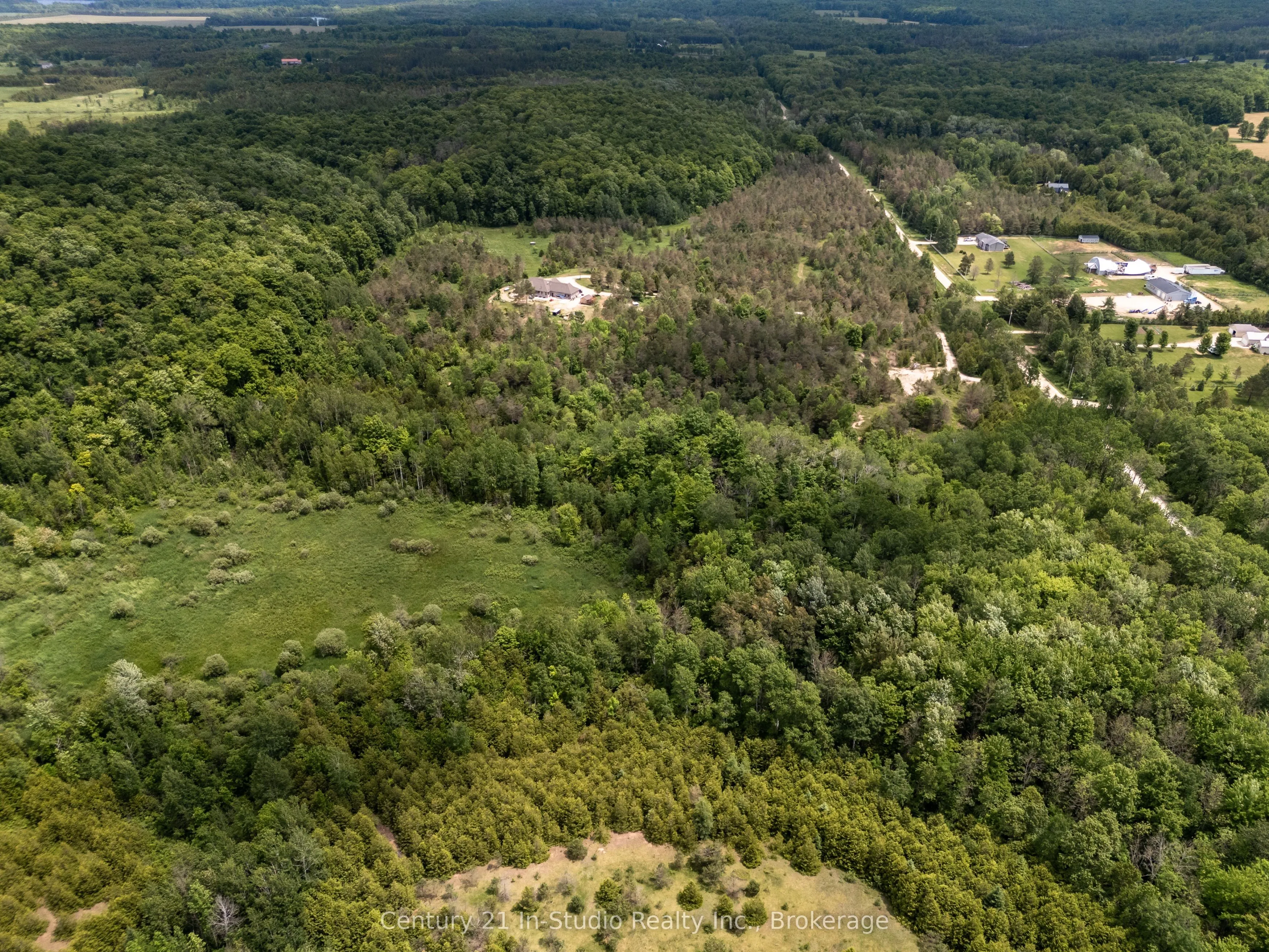 135389 Concession 8 Road