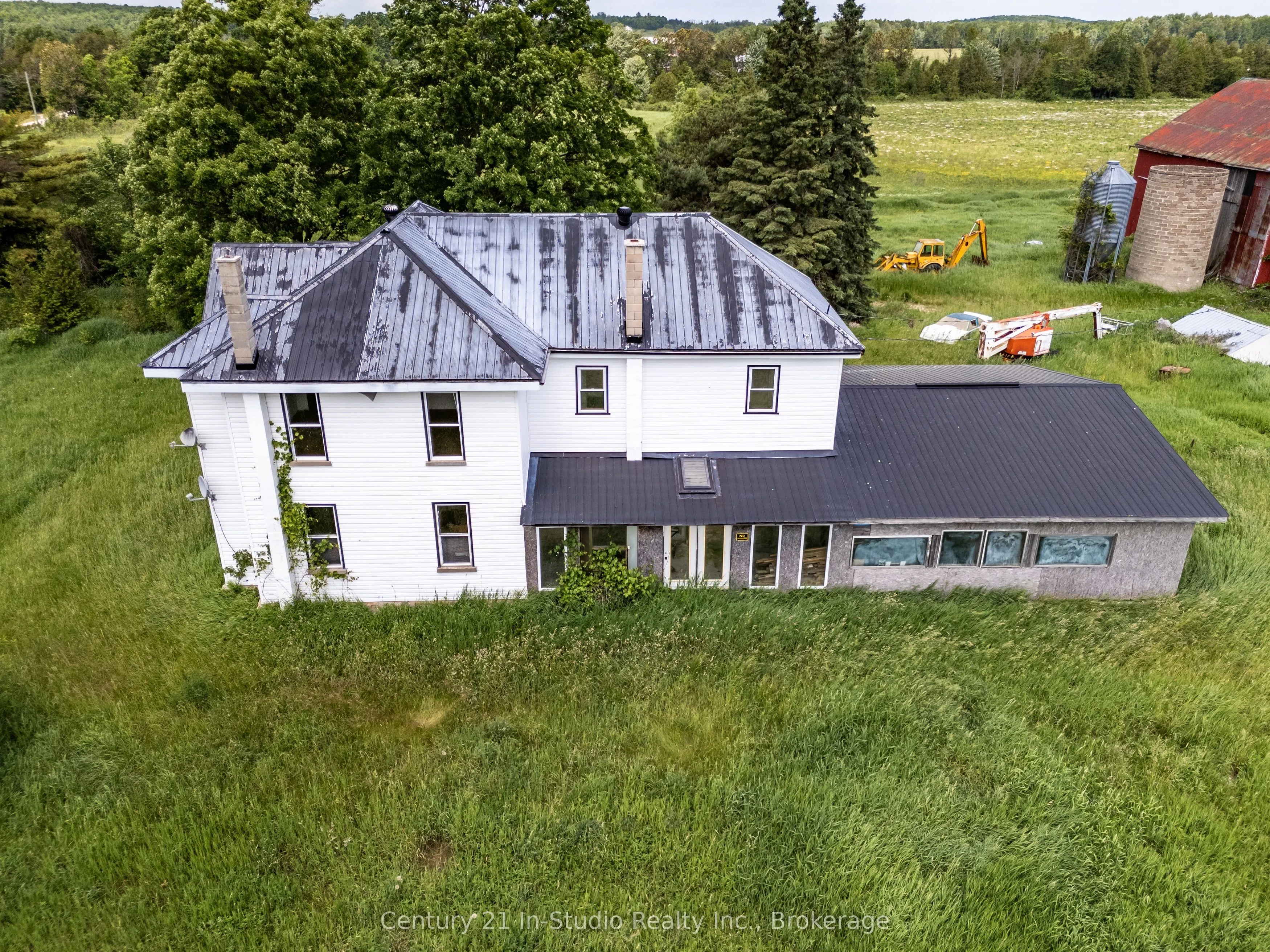 135389 Concession 8 Road