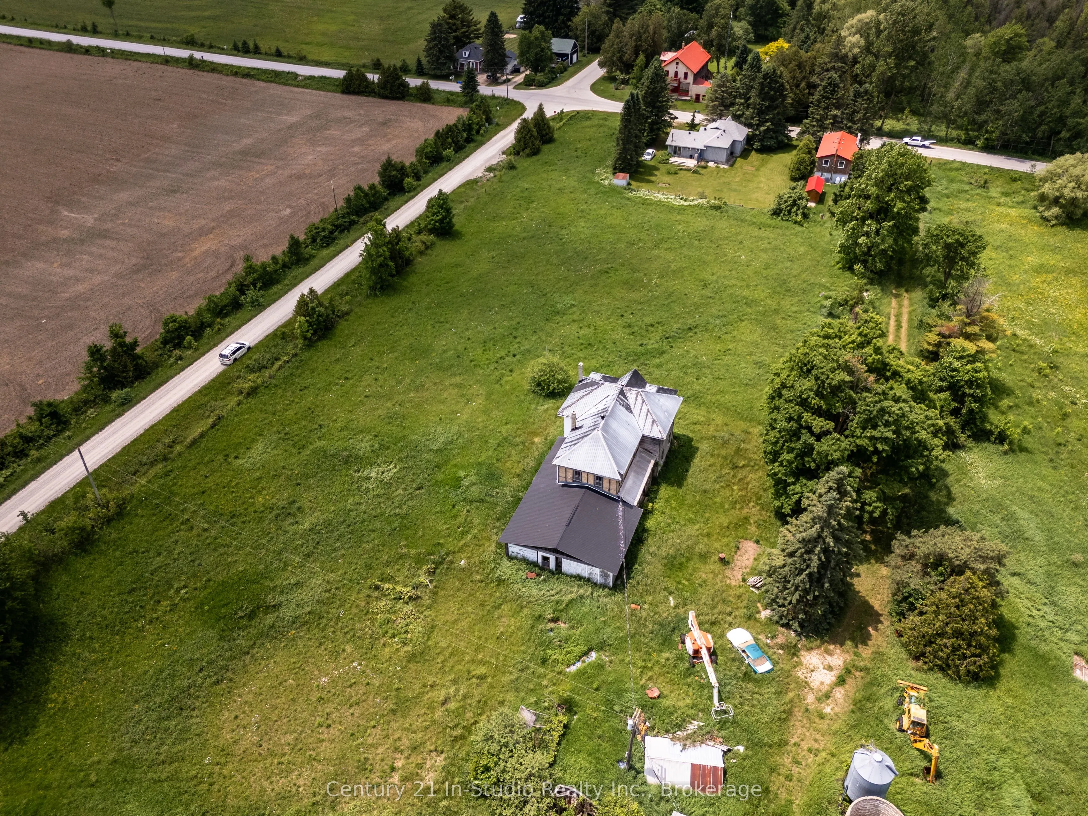 135389 Concession 8 Road