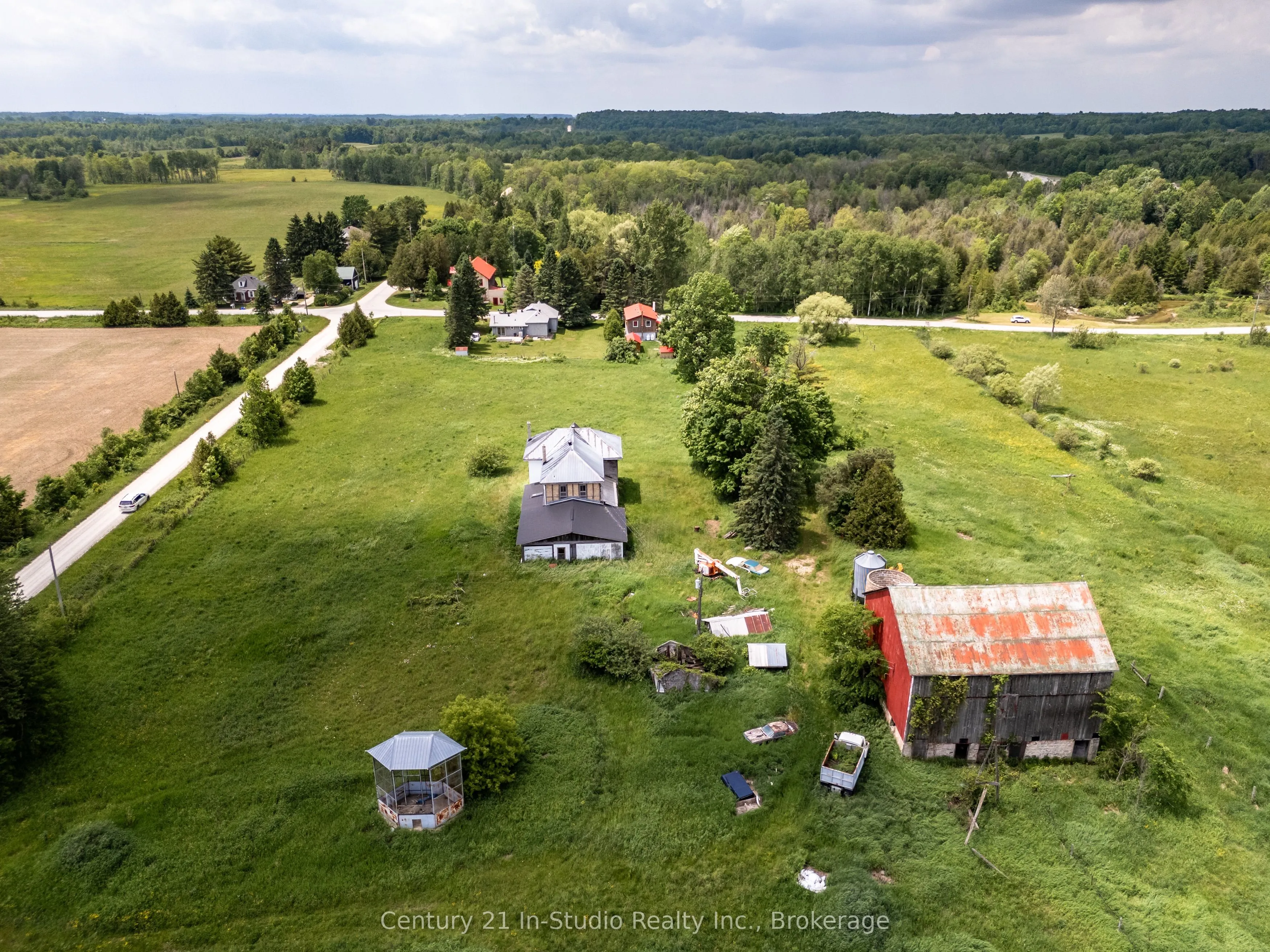 135389 Concession 8 Road