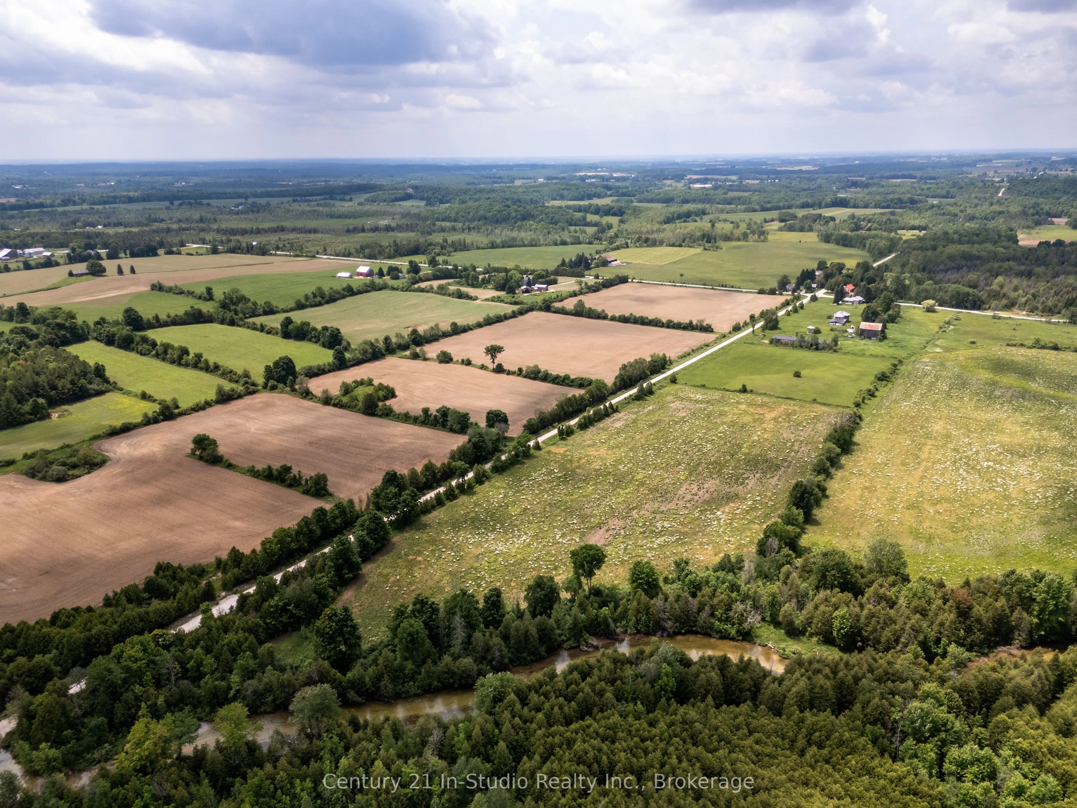 135389 Concession 8 Road