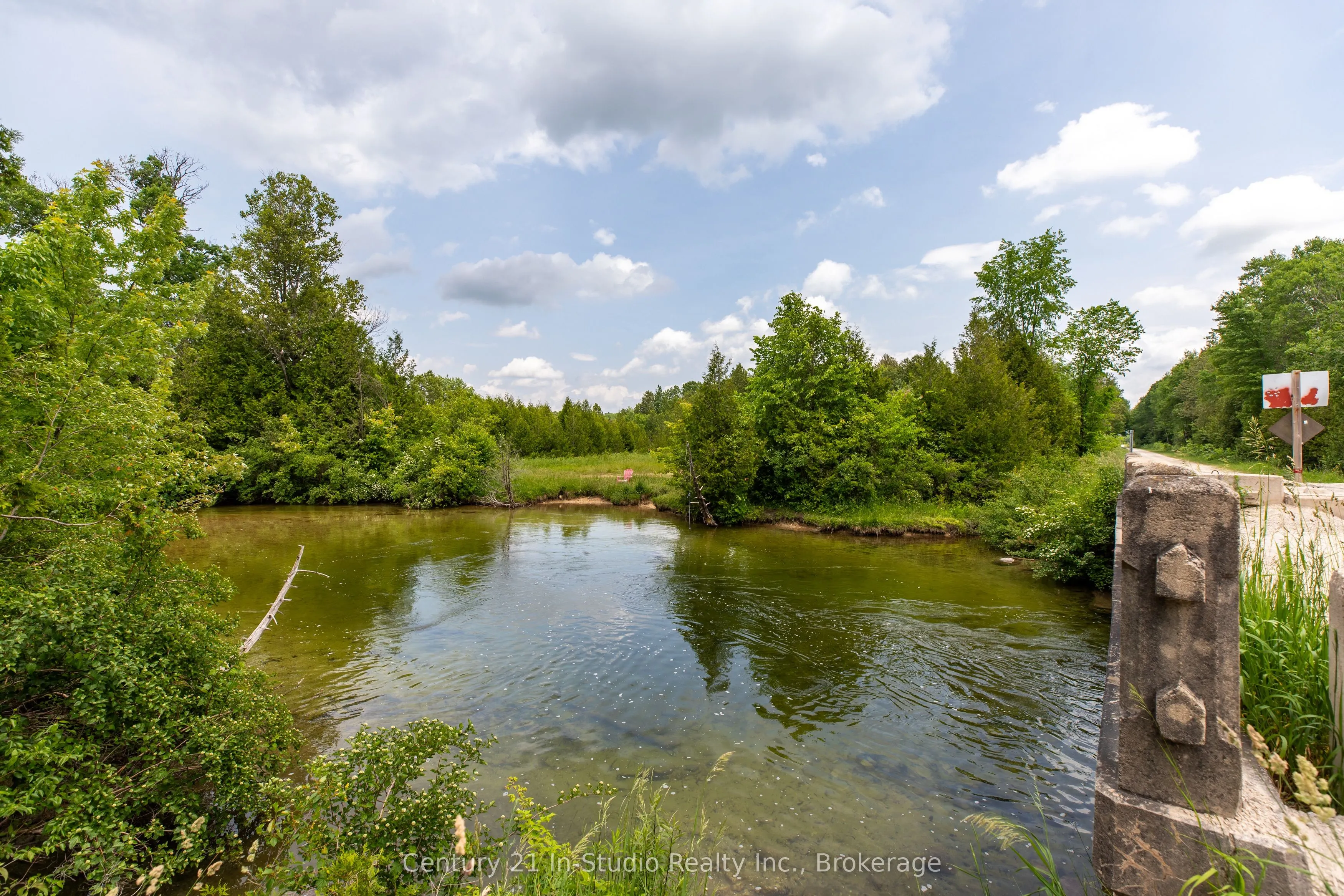 135389 Concession 8 Road