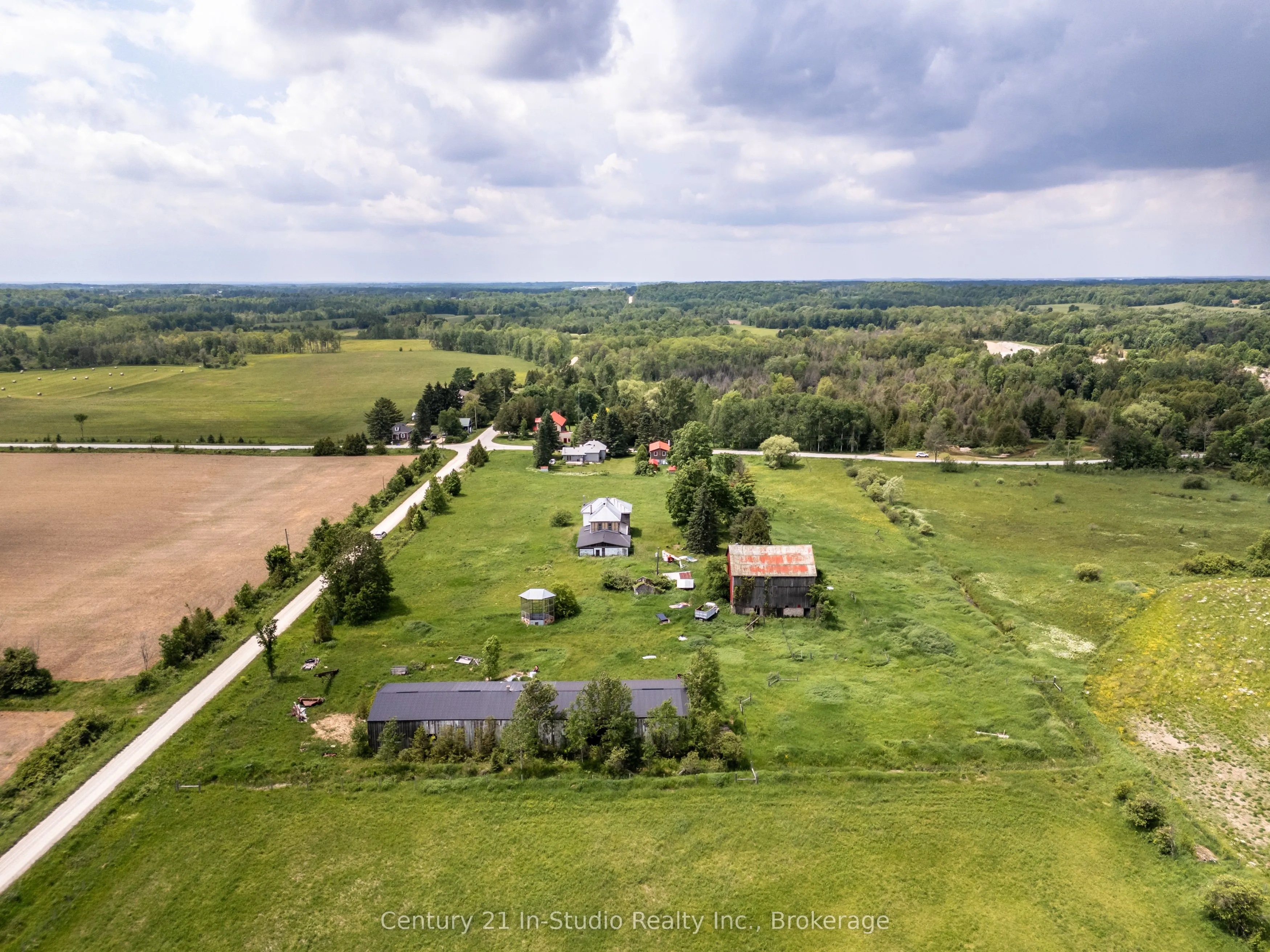 135389 Concession 8 Road