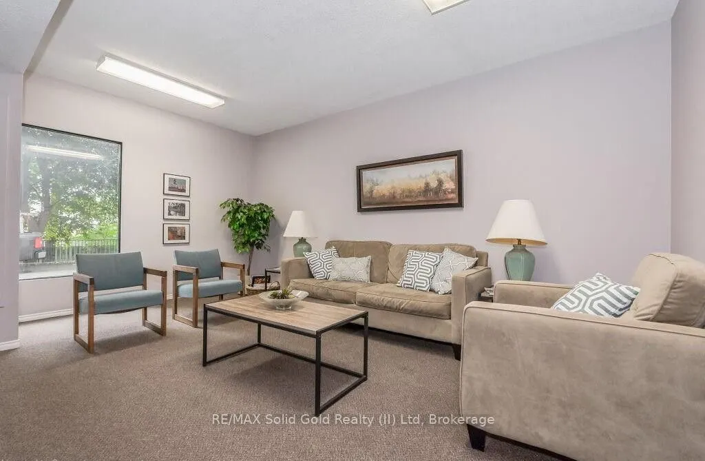 260 Sheldon Avenue N, #808