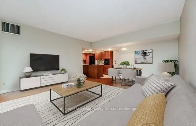 260 Sheldon Avenue N, #808